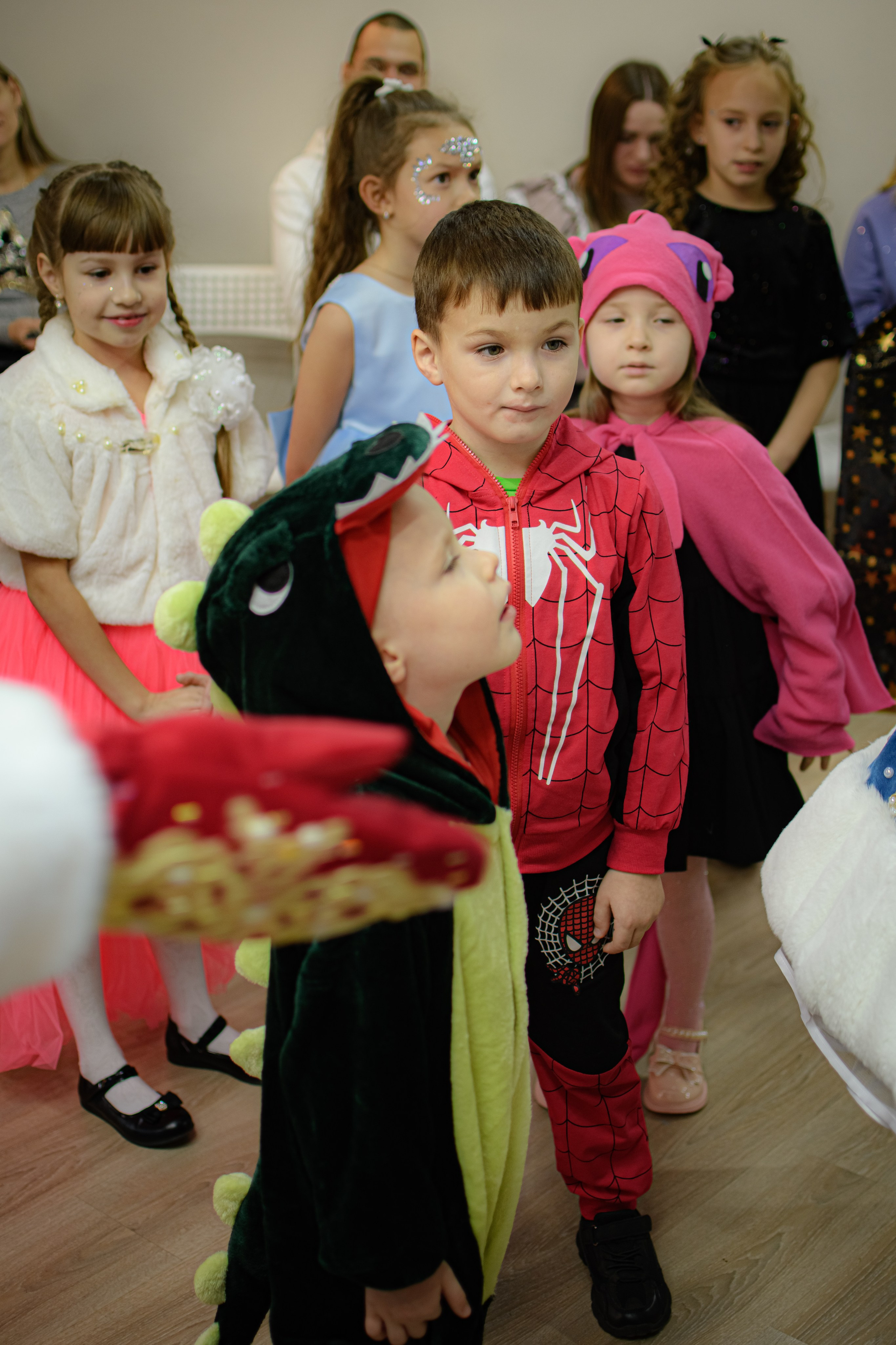 HAPPY NEW YEAR. Photokarish