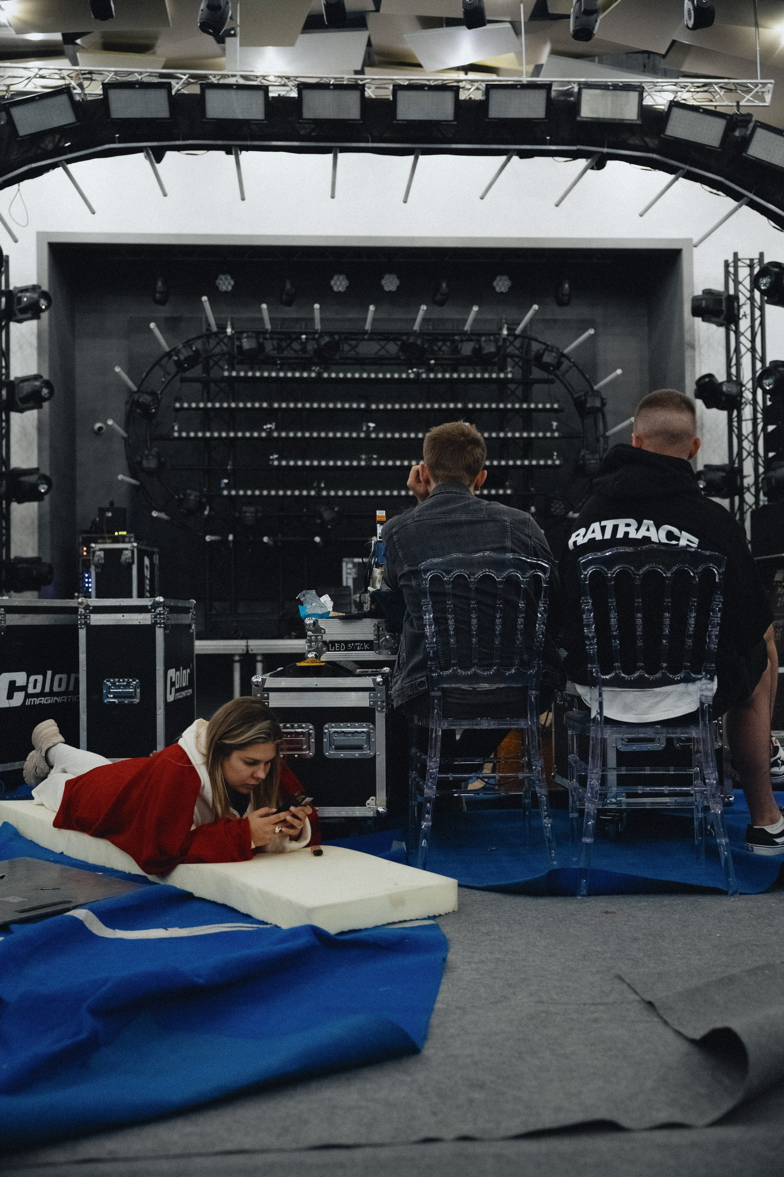 Бэки монтаж