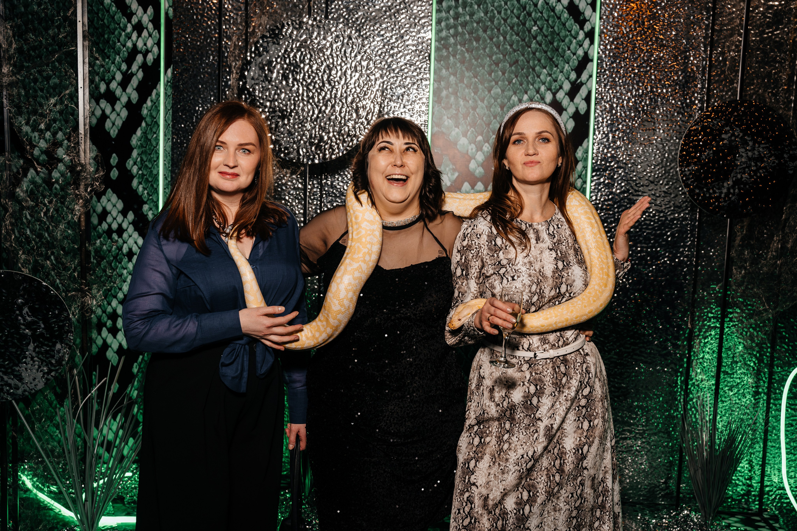 Корпоратив «СОВКОМБАНК». Свадебный фотограф Барнаул Алексей Павлов