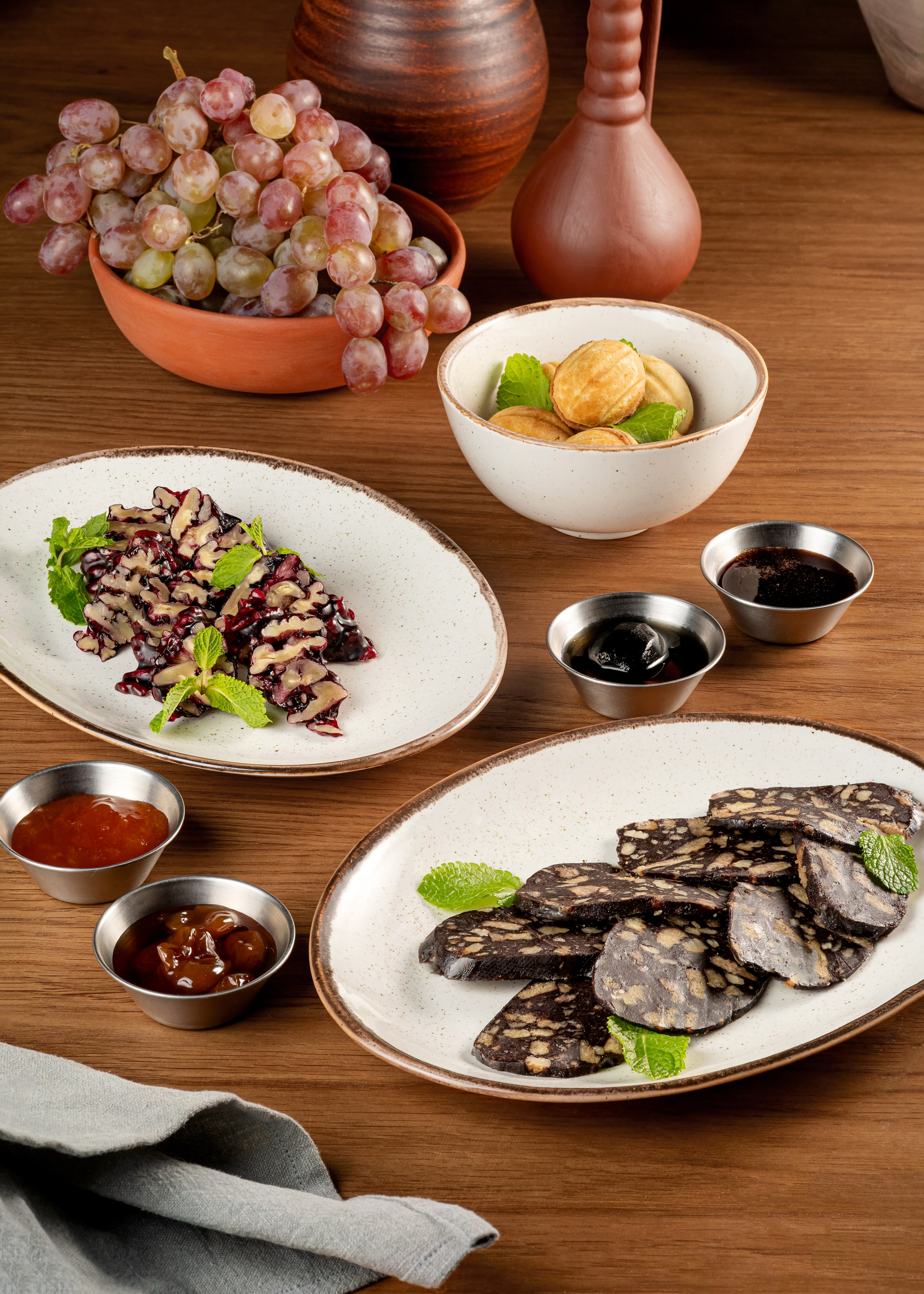 Коза и Лоза, основное меню. Екатерина Лементуева фуд-фотограф, предметный фотограф, Новосибирск