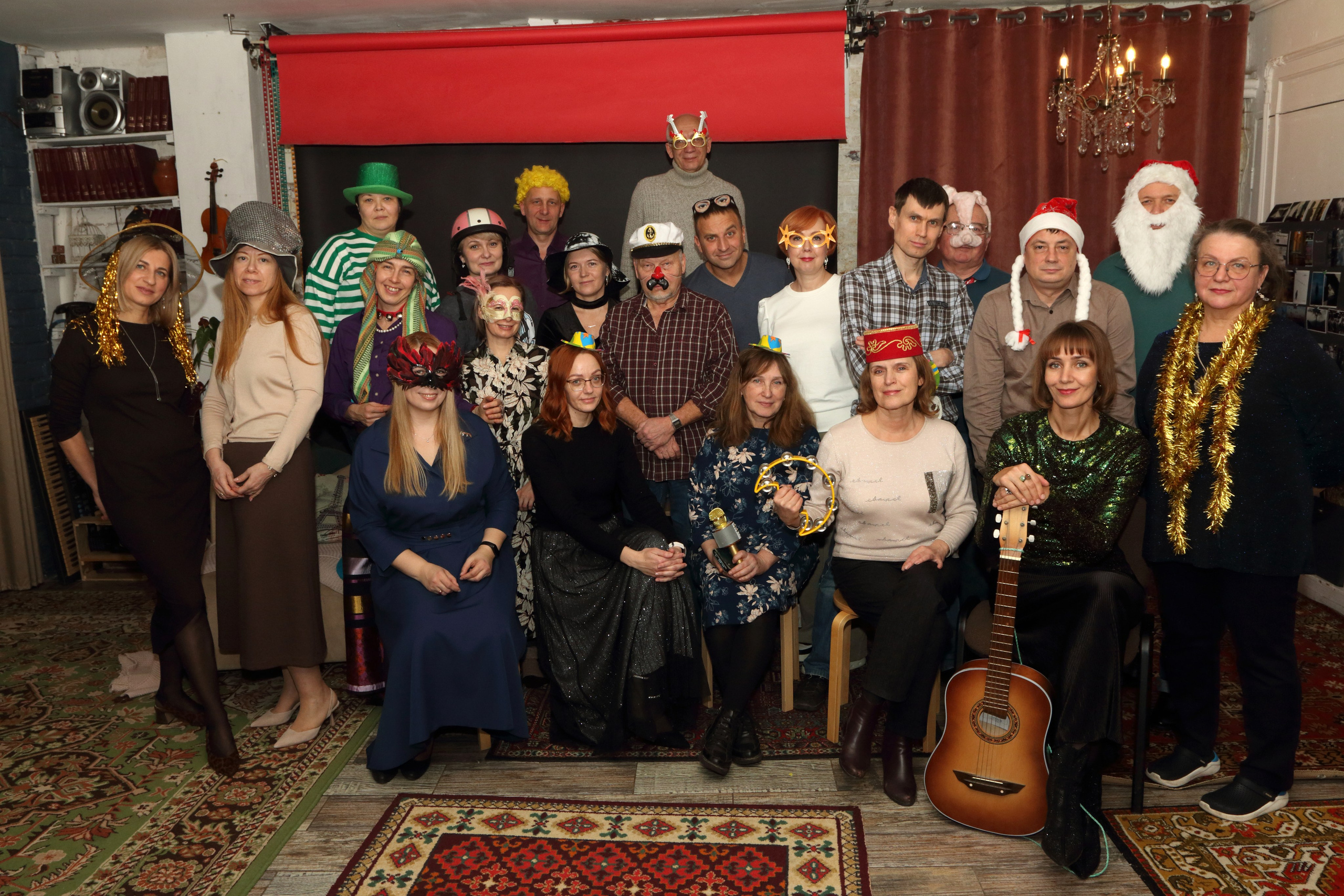 Новогодний корпоратив — «Все идём в Лес». Фотообъединение Самарского областного отделения Союза журналистов России