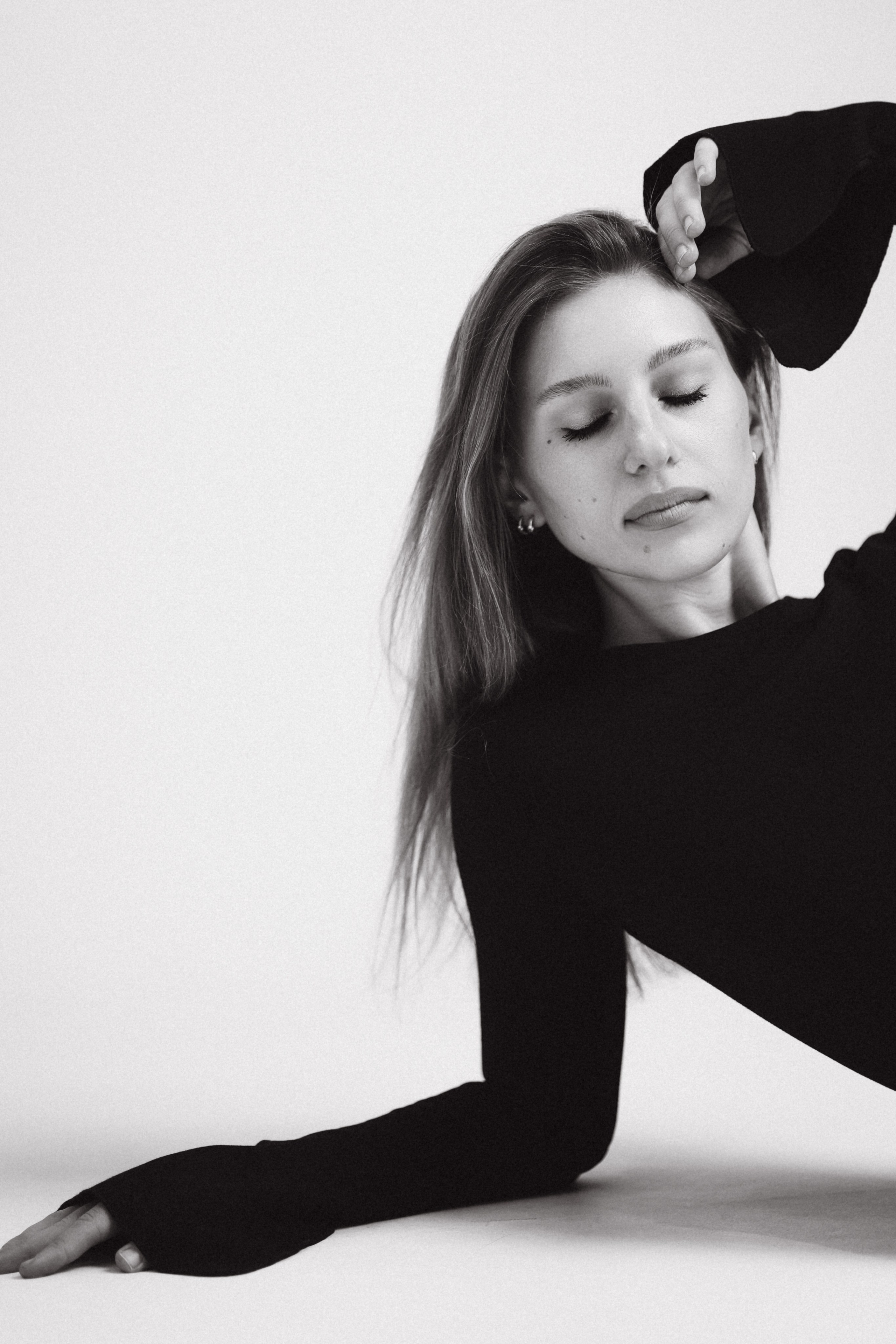 Женский портрет в студии. Фотограф в Ростове-на-Дону и по всему миру Веникова Ольга