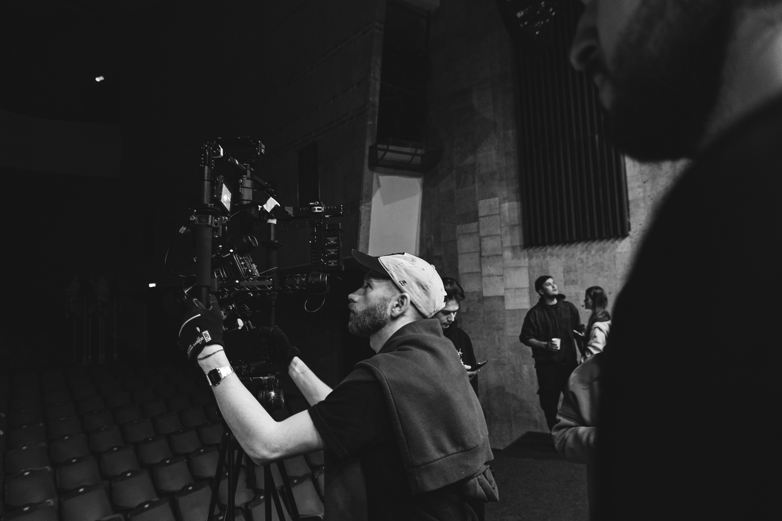 Бэкстеджи. Фотограф Егор Огородов