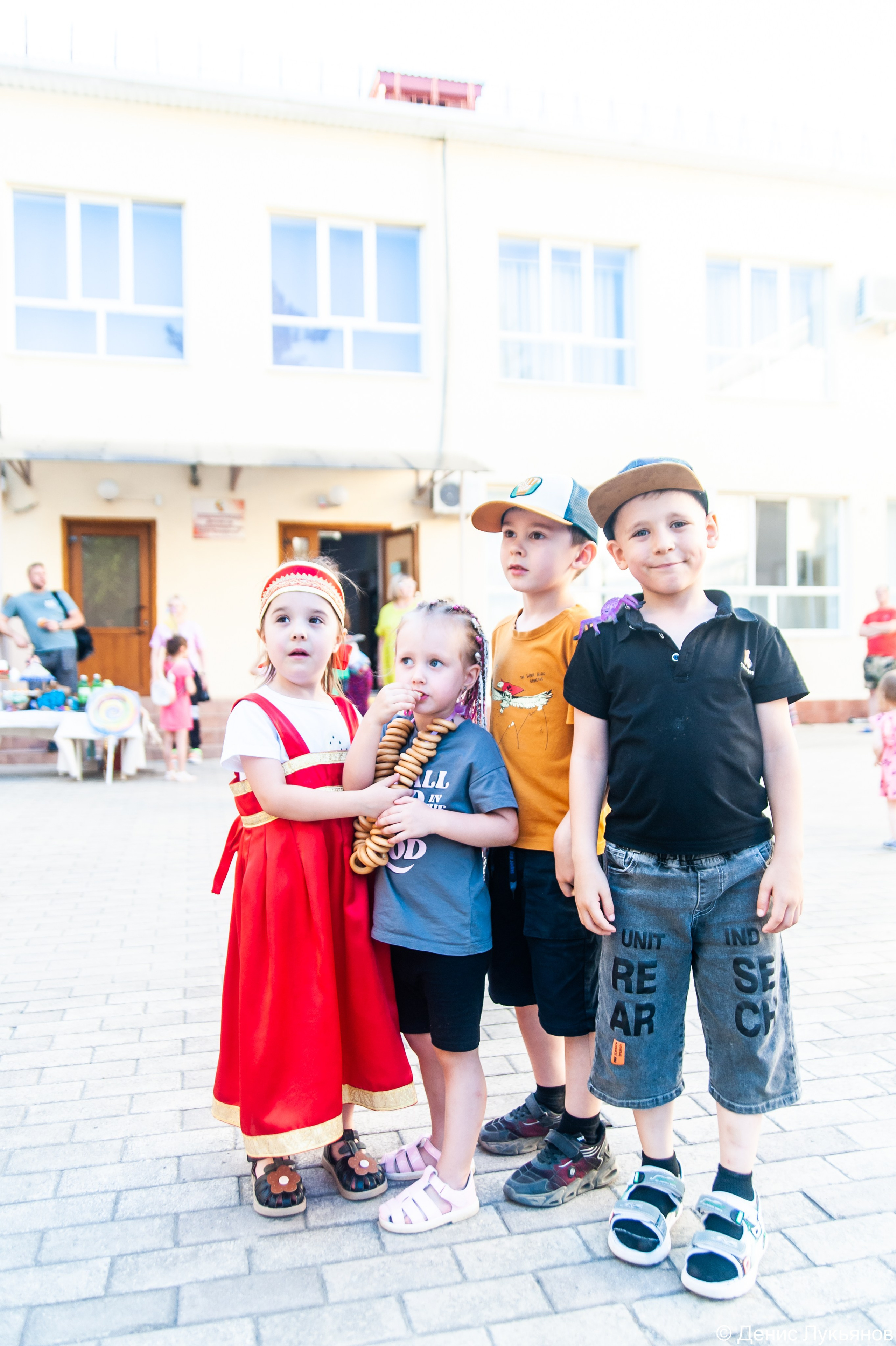Ярмарка. Свадебный и семейный фотограф Денис Лукьянов в Краснодаре, Краснодарском крае и Республике Крым