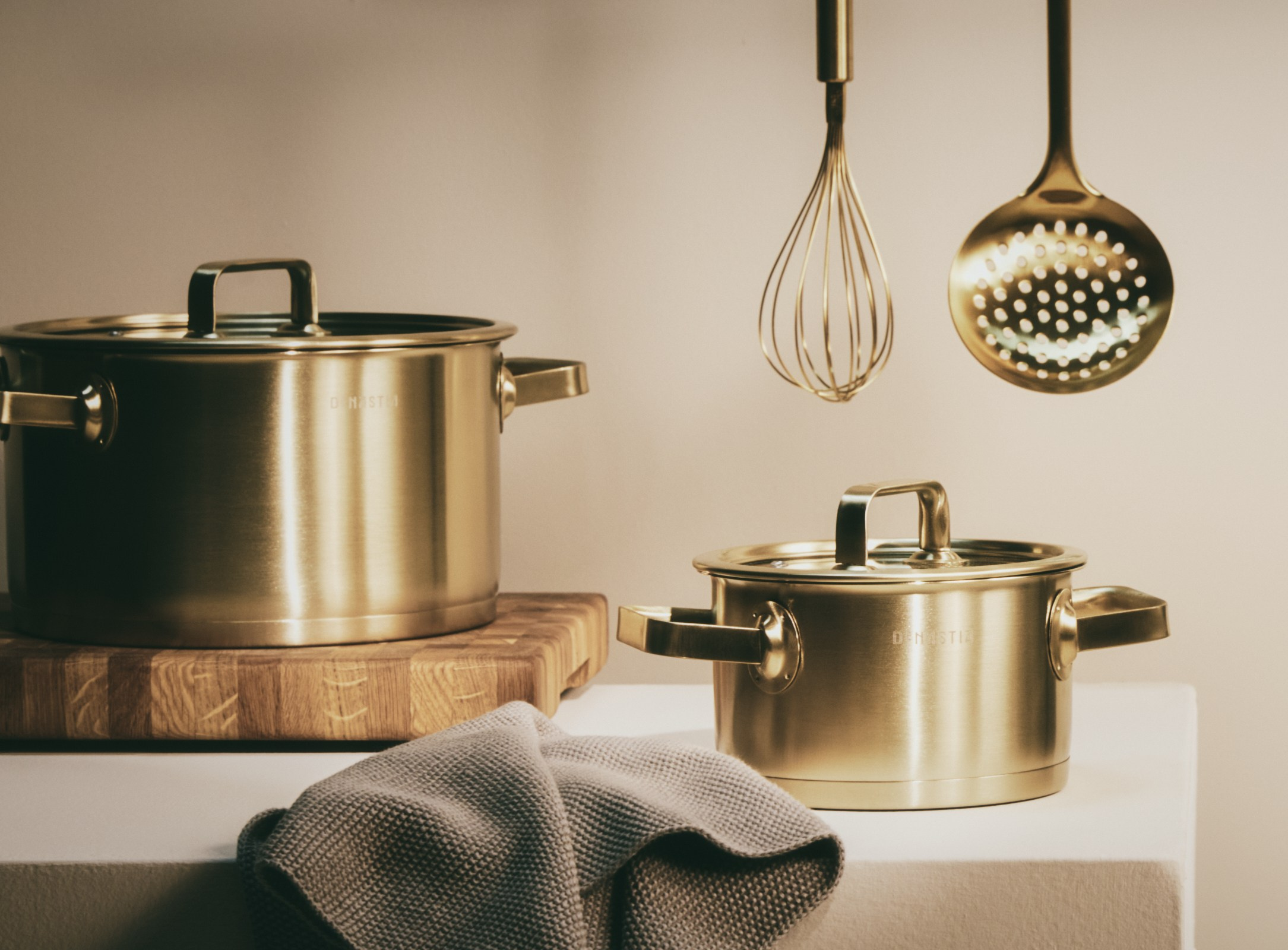 Lamoda home. Креативный продюсер / сет—дизайнер