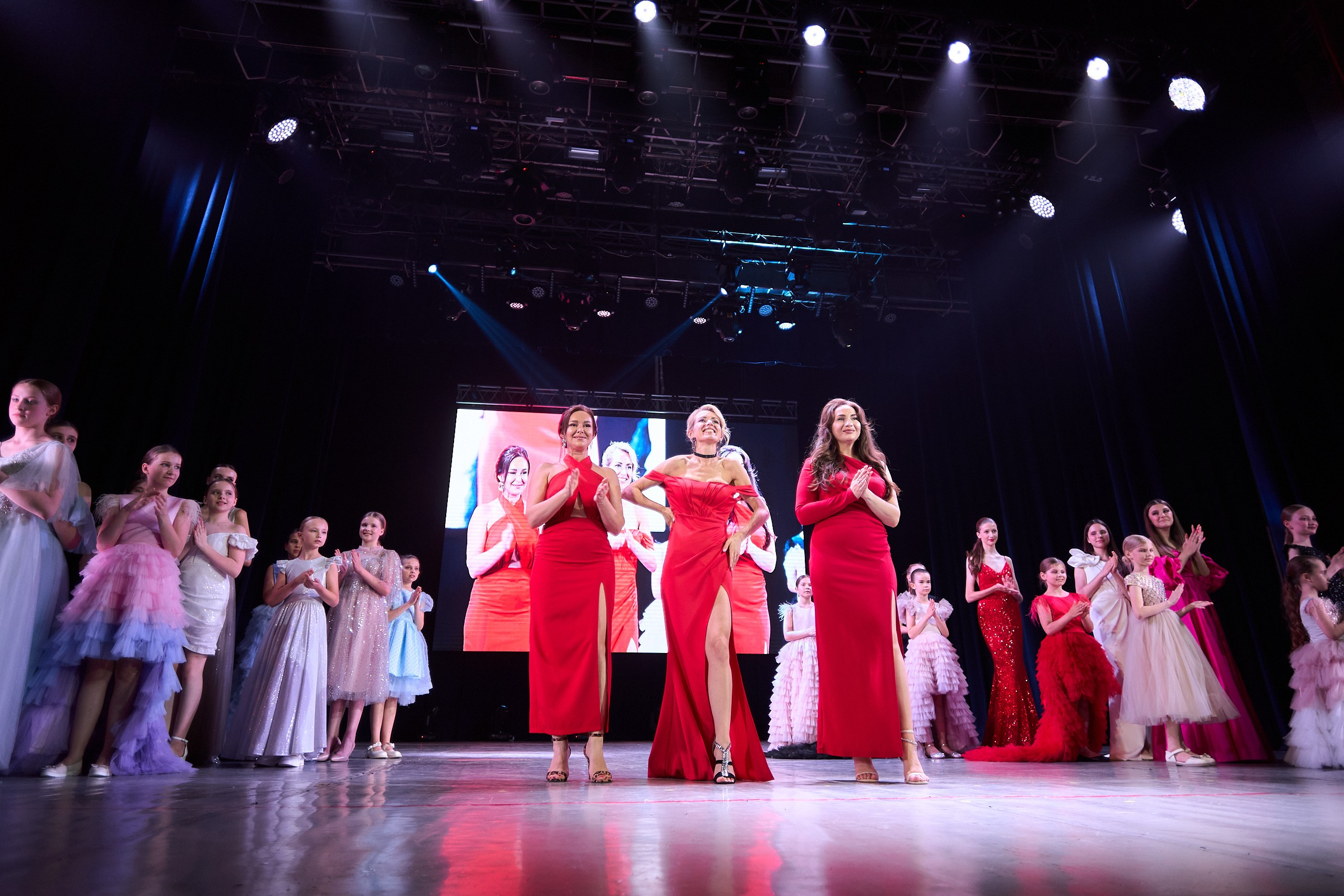 Модельный показ, 14 июня 2024. Фотограф Игорь Михайлов