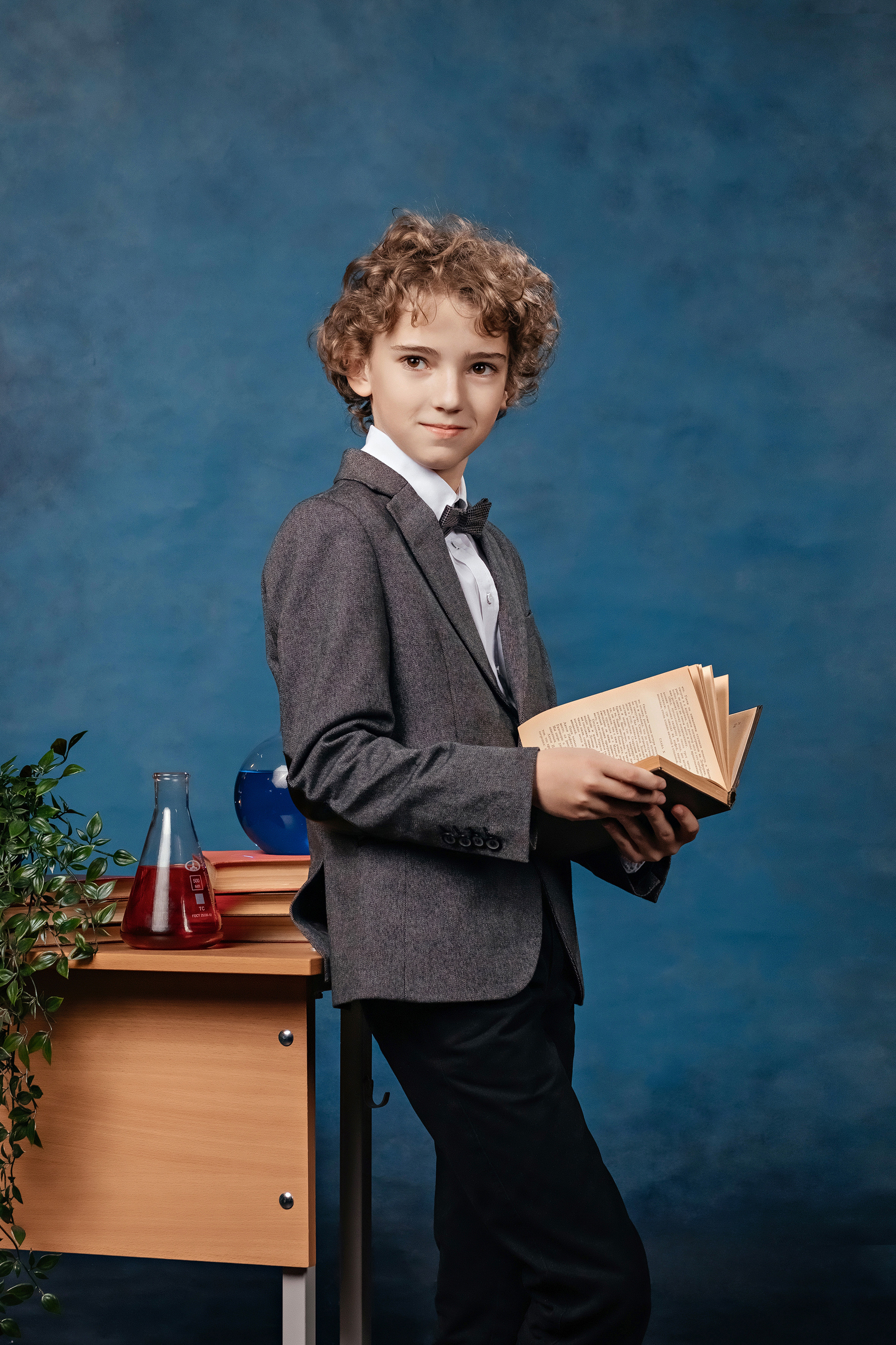 Выпускной Выпускной альбом Школьный альбом Школа Дети Воспитание Гимназия Лицей Учитель Подростки Выпуск ЕГЭ ОГЭ Фотостудия Школьная студия Шнайдер Антон Ростов ФотоРостов Фотограф Школьный фотограф Знания Обучения Глобус Физика Химия Детство Образование Секции АРТ Детство Каникулы ВПР Классный руководитель Правильный Выпускной Альбом ПВА 