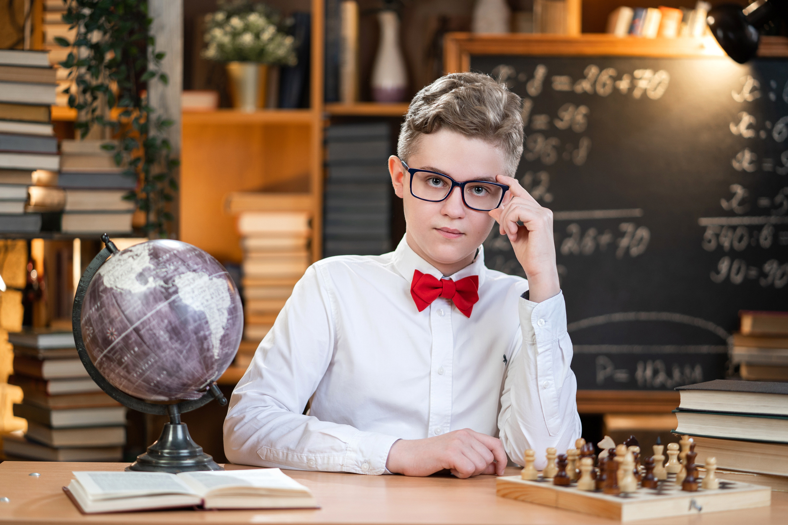 Выпускной Выпускной альбом Школьный альбом Школа Дети Воспитание Гимназия Лицей Учитель Подростки Выпуск ЕГЭ ОГЭ Фотостудия Школьная студия Шнайдер Антон Ростов ФотоРостов Фотограф Школьный фотограф Знания Обучения Глобус Физика Химия Детство Образование Секции АРТ Детство Каникулы ВПР Классный руководитель Правильный Выпускной Альбом ПВА 