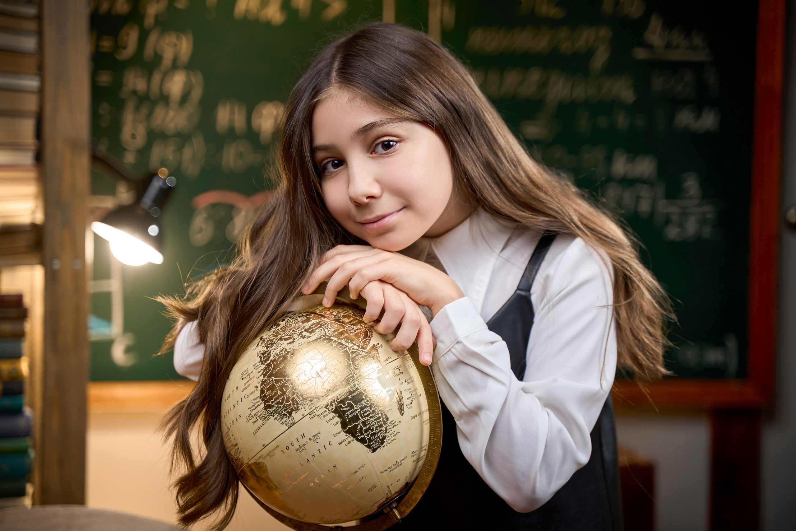 Выпускной Выпускной альбом Школьный альбом Школа Дети Воспитание Гимназия Лицей Учитель Подростки Выпуск ЕГЭ ОГЭ Фотостудия Школьная студия Шнайдер Антон Ростов ФотоРостов Фотограф Школьный фотограф Знания Обучения Глобус Физика Химия Детство Образование Секции АРТ Детство Каникулы ВПР Классный руководитель Правильный Выпускной Альбом ПВА 