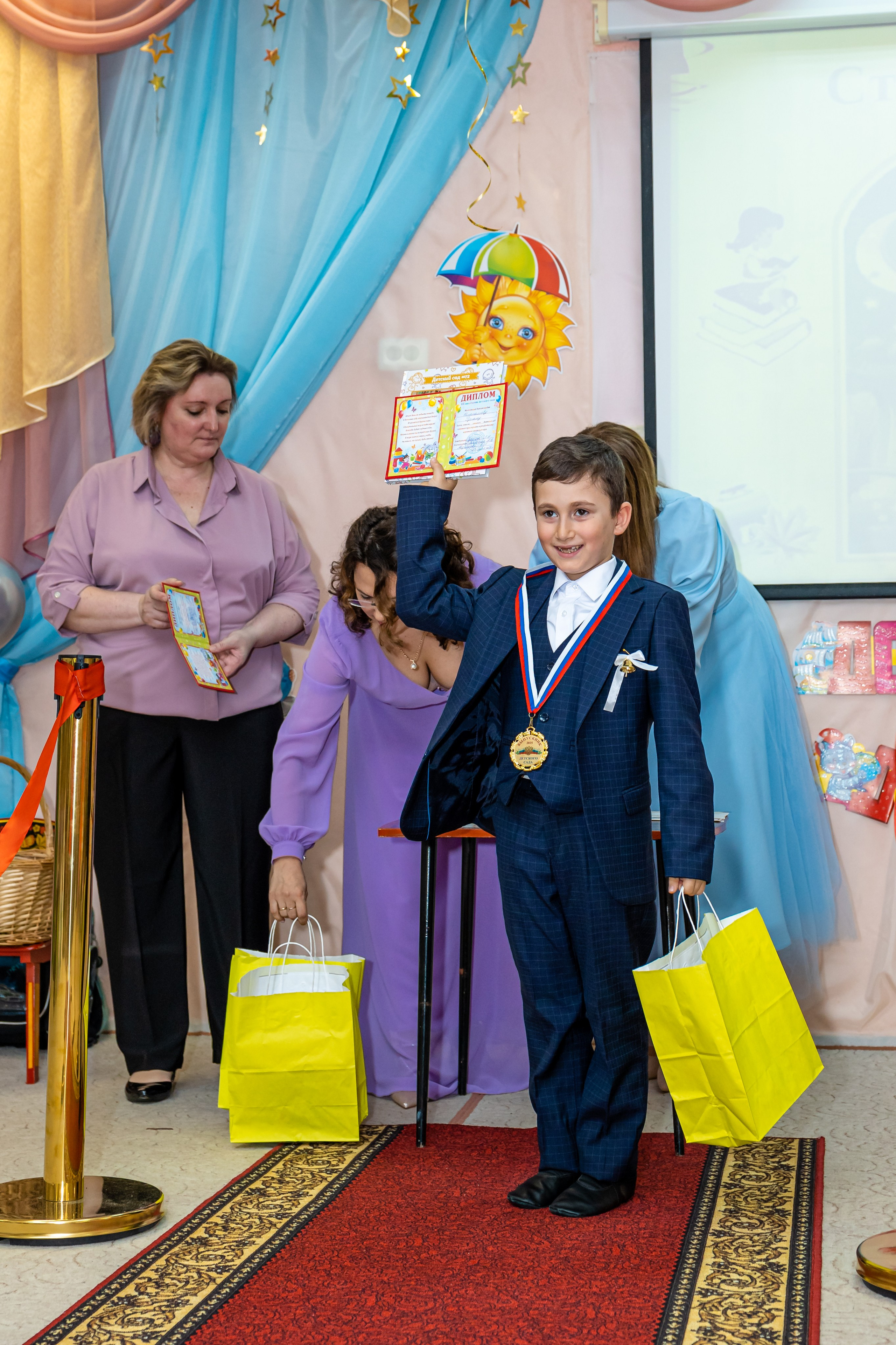 Выпускной в ДС. Ирина Носова - семейный и детский фотограф