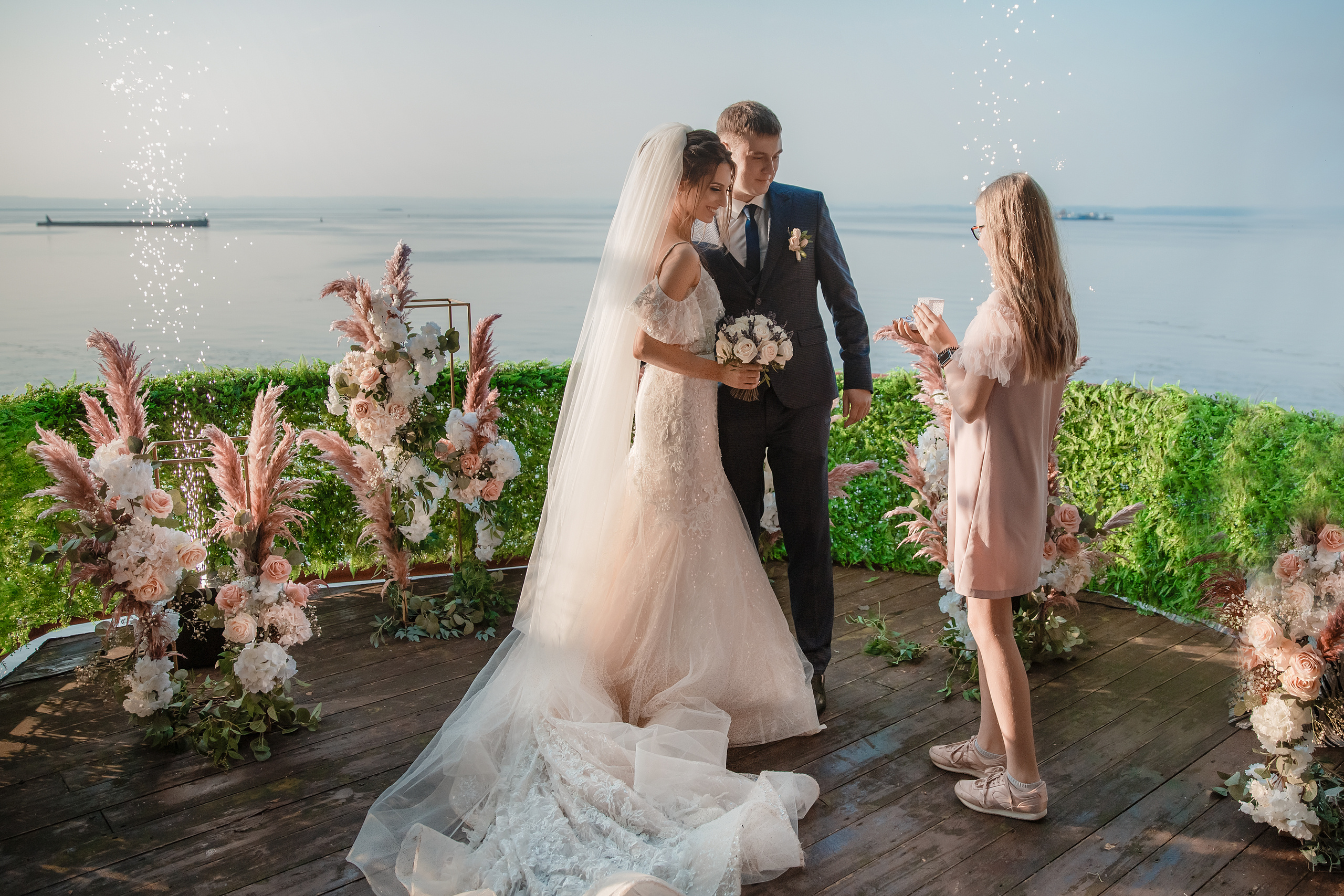 Леонид и Регина. Свадебный фотограф   Набережных Челнов  Олег Новиков