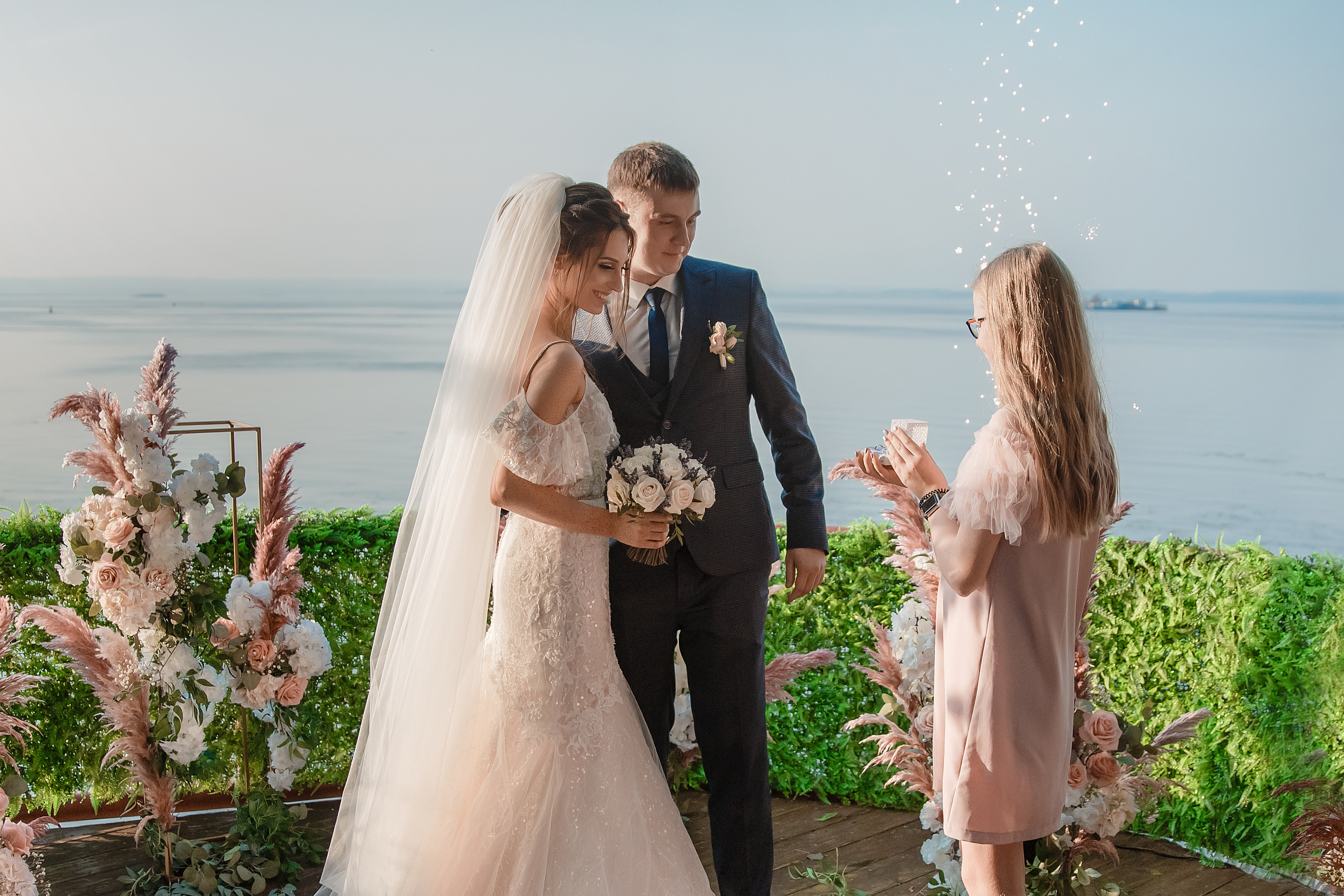 Леонид и Регина. Свадебный фотограф   Набережных Челнов  Олег Новиков