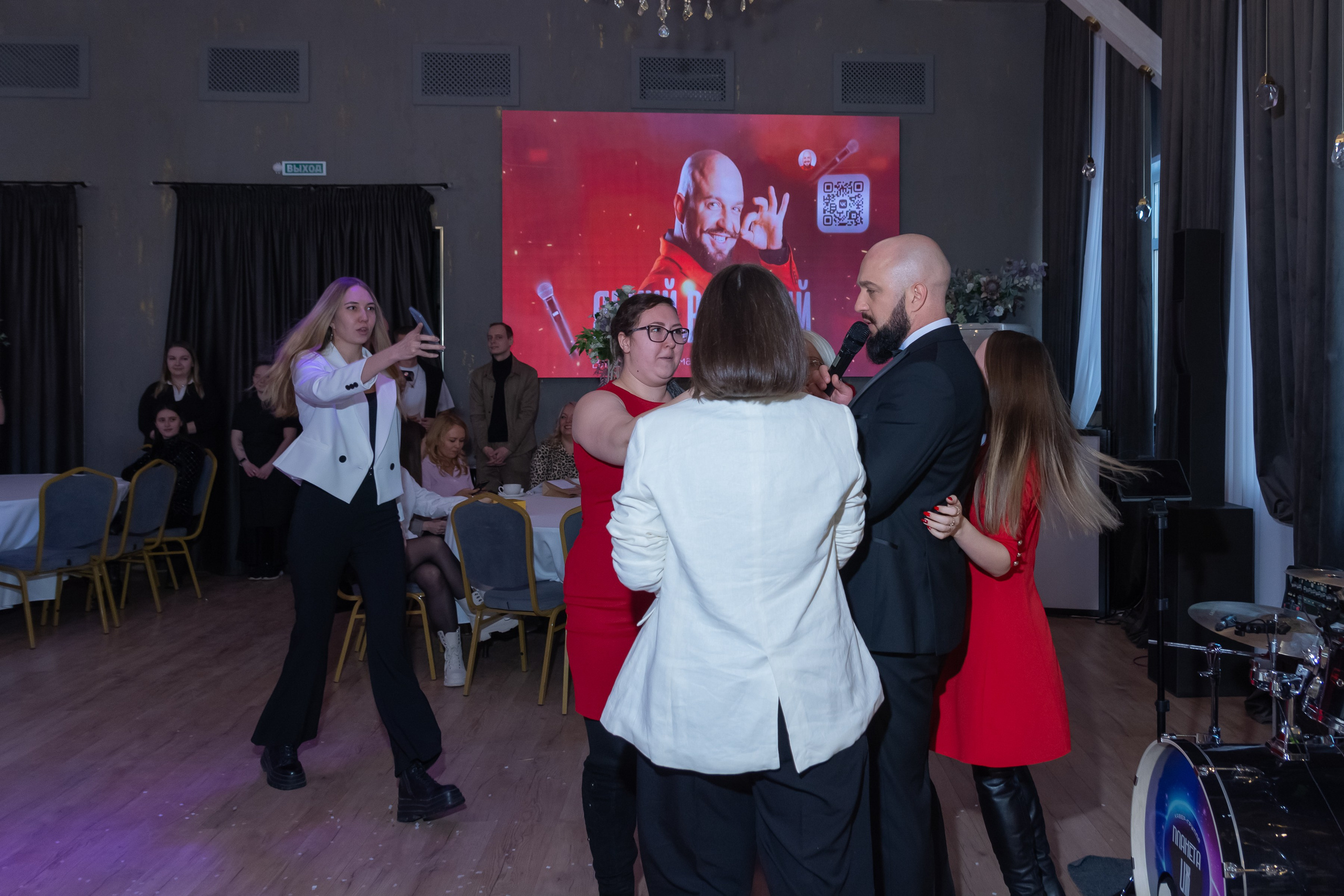 Свадебное чаепитие для молодоженов