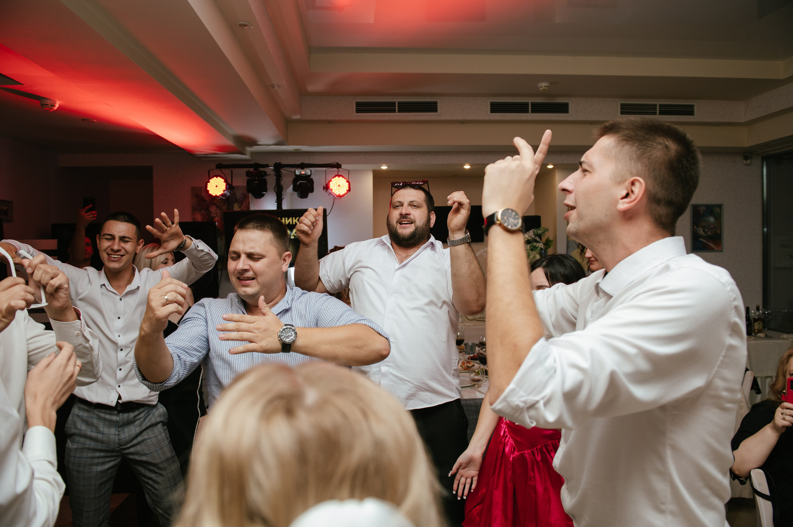 Александр и Александра. Свадебный, женский, семейный фотограф в Севастополе Юлия Мошенко