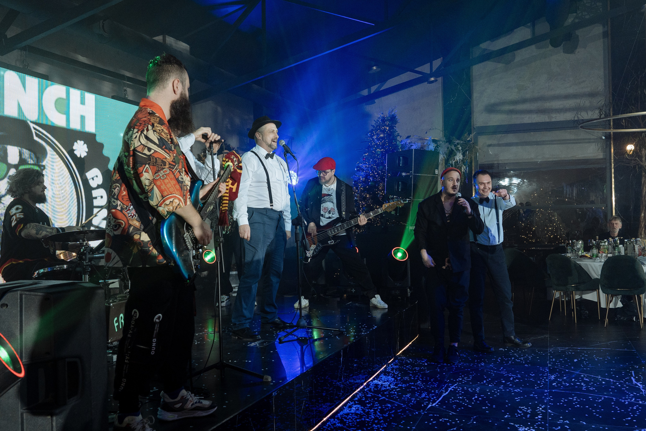 Альбион Тур