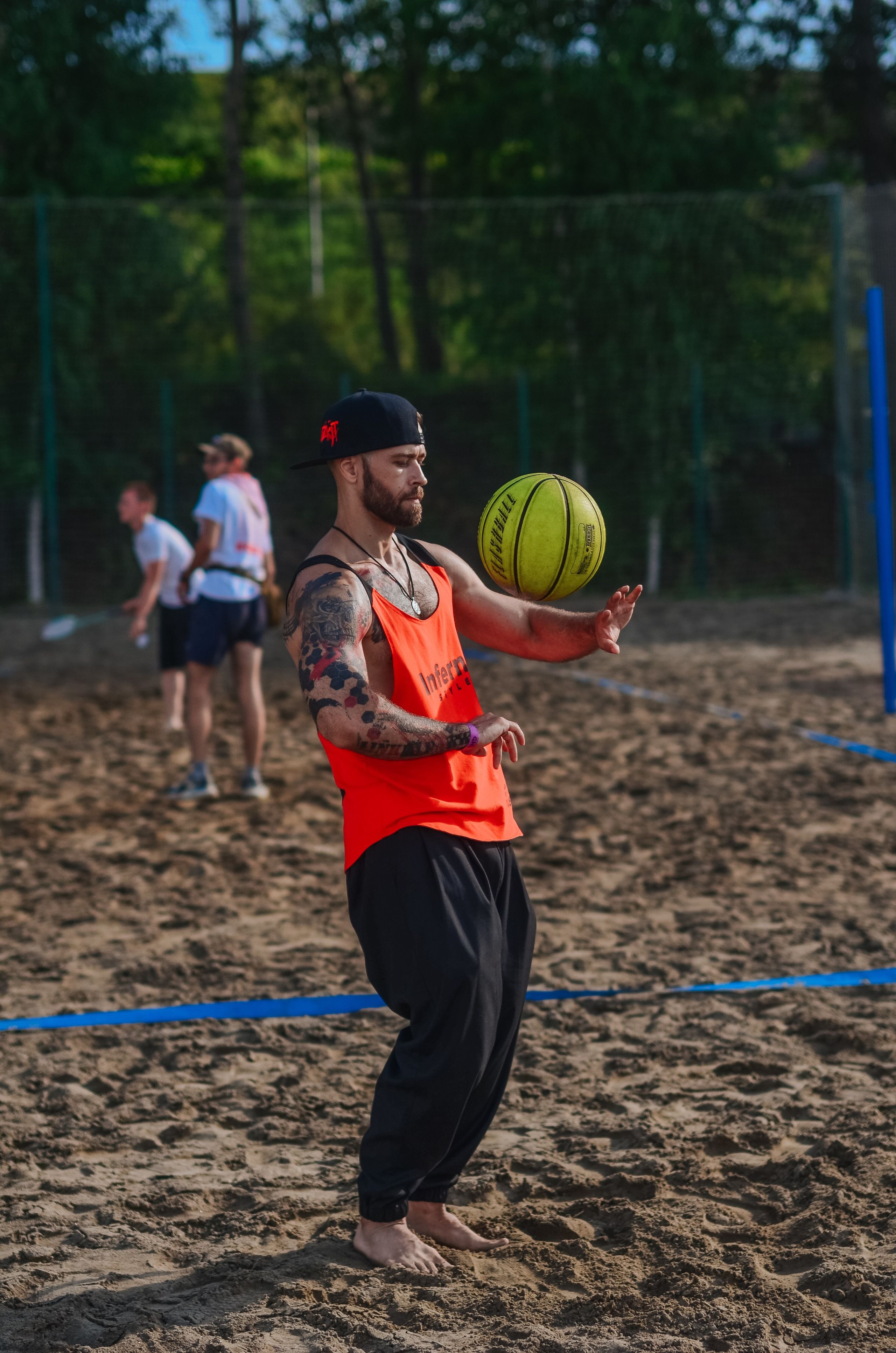 Фестиваль «Грань» 2025. Спортивная площадка. Денисова Аля — фотограф для парных съемок и индивидуальных историй в Барнауле