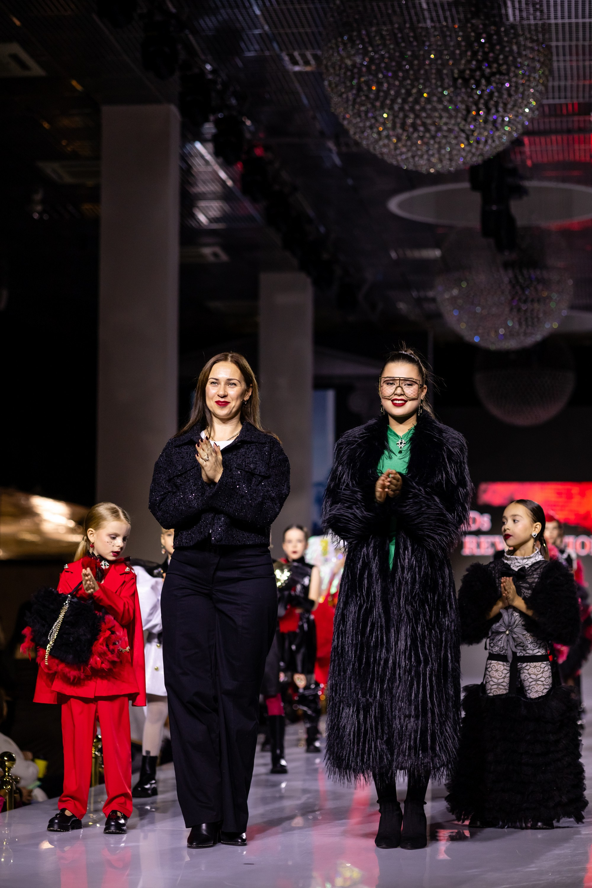 ESTET FASHION WEEK (KIDs REVOLUTION). Татьяна Чернышова свадебный фотограф Москва