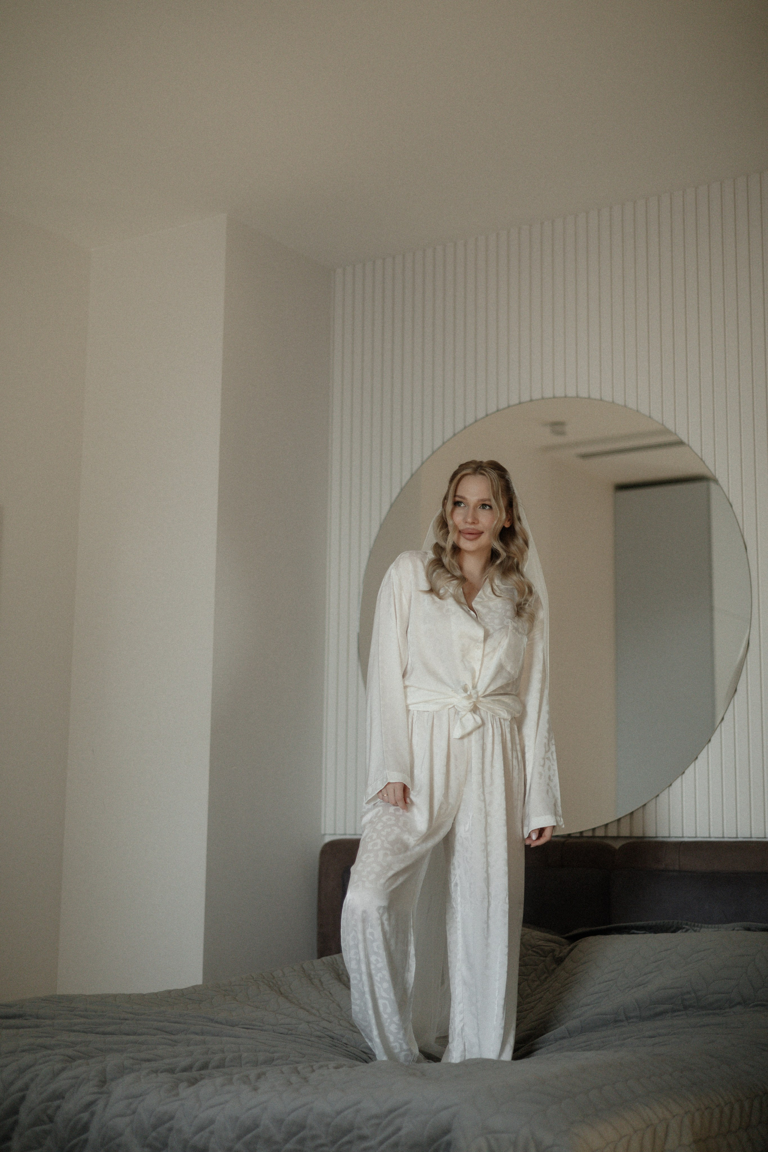 Арина и Дима. Сборы, роспись и прогулка. Свадебный и портретный фотограф в Москве Анастасия Масюк