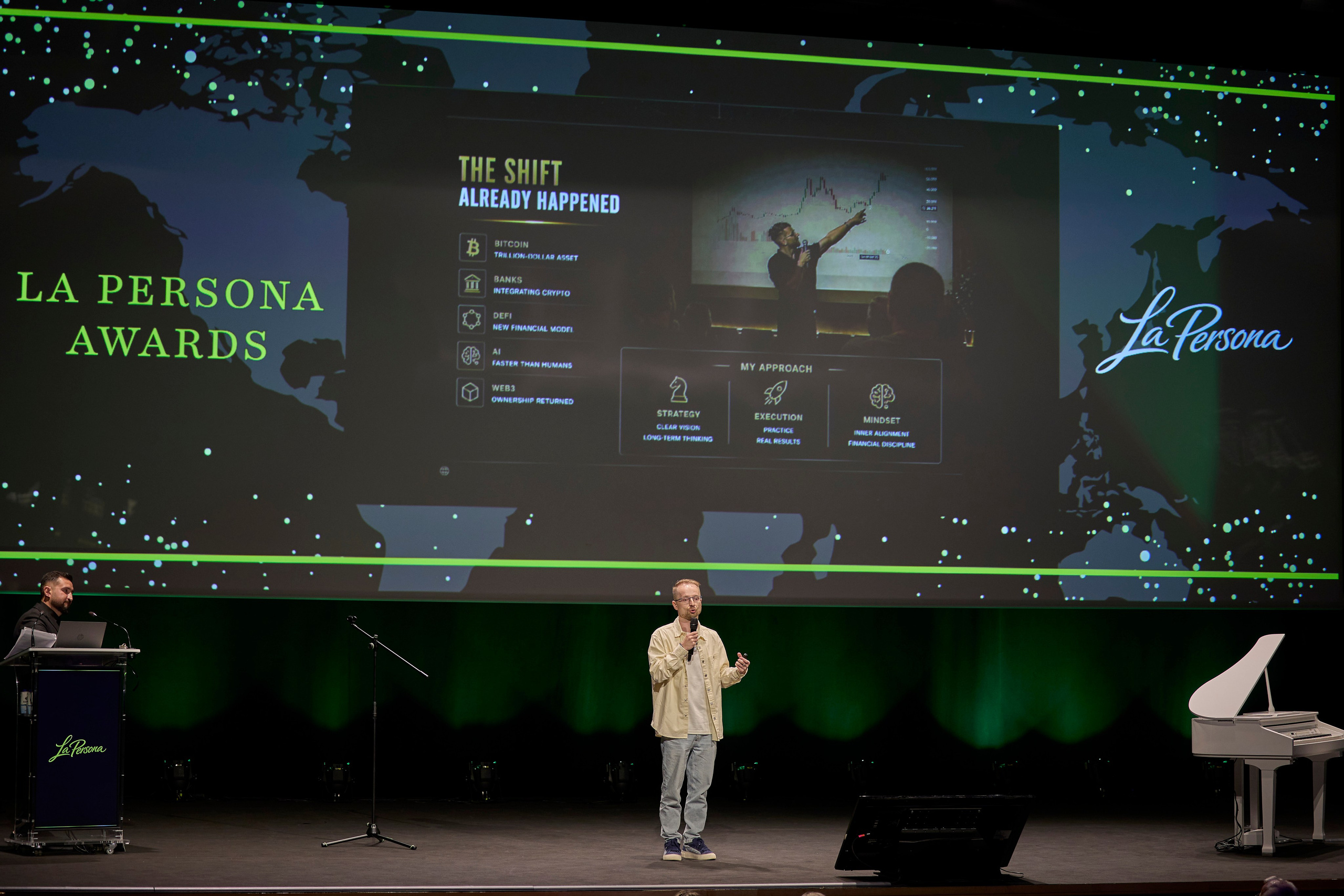 La Persona Awards 2026. Fotógrafa, videógrafa y piloto de dron en Valencia, España - Anna Baranova