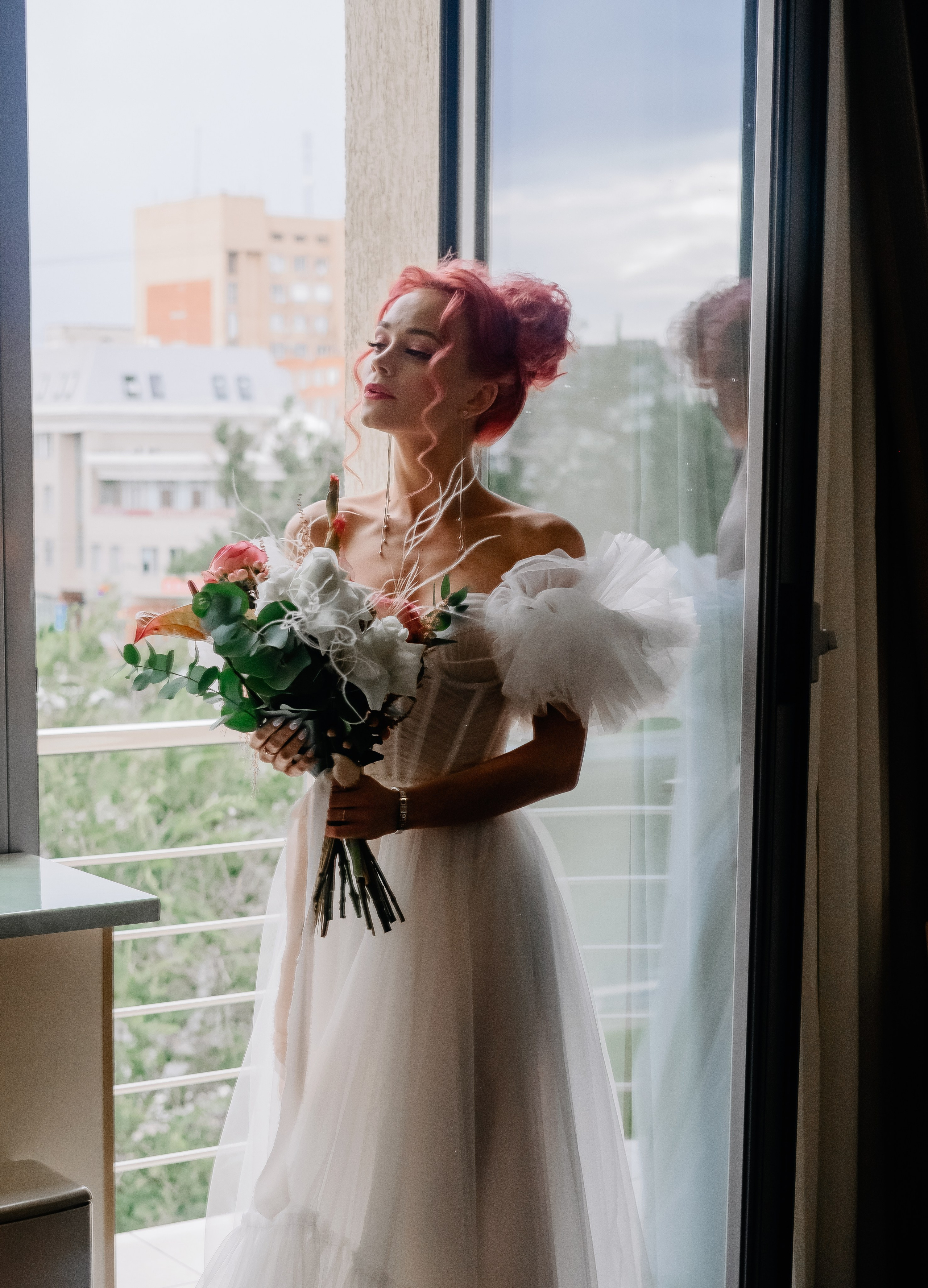 Свадебные истории. Фотограф сюжетных съемок и портретов в Санкт-Петербурге и Москве Стася Ефремова