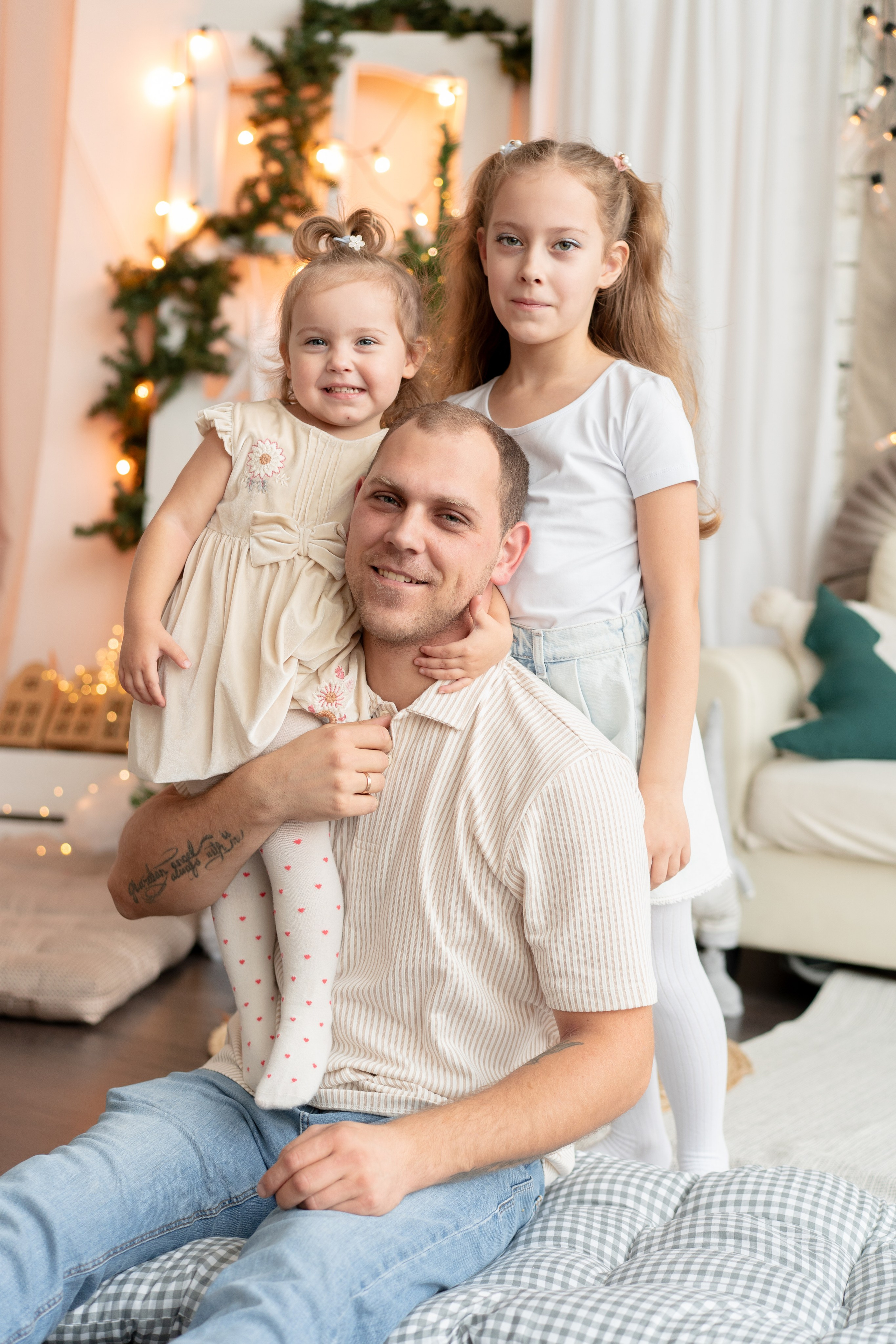 Анечка и Настенька с мамой и папой!. Детская, семейная фотостудия в Санкт-Петербурге