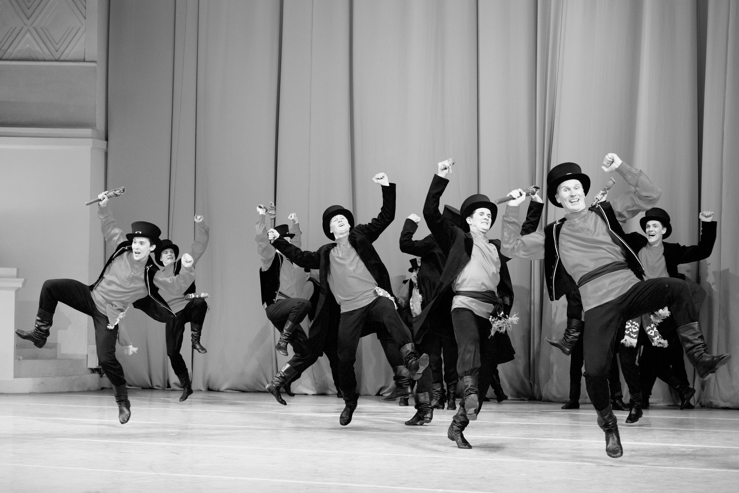 Ансамбль «Берёзка» им. Н. С. Надеждиной. Фотограф Николай Костюк