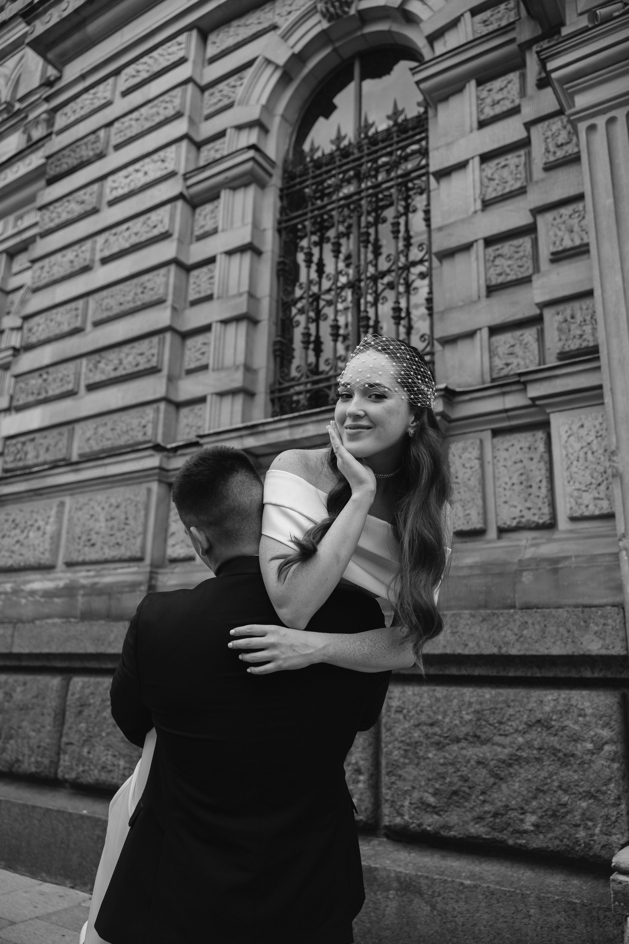 Камилла и Равиль. Загс и прогулка. Свадебный фотограф в Санкт-Петербурге Лана Денисова