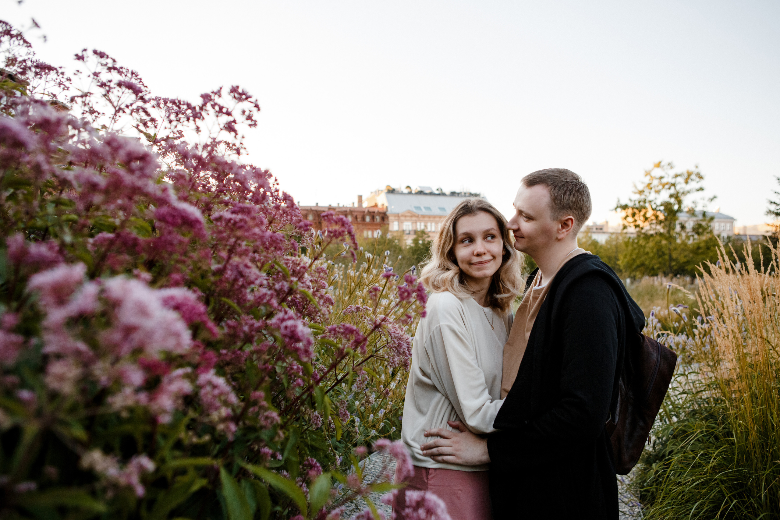 LoveStory в Новой Голландии. Влад и Наташа. Анонс. Galina and Nikita Bykovets, a wedding photographer and videographer duo in Germany