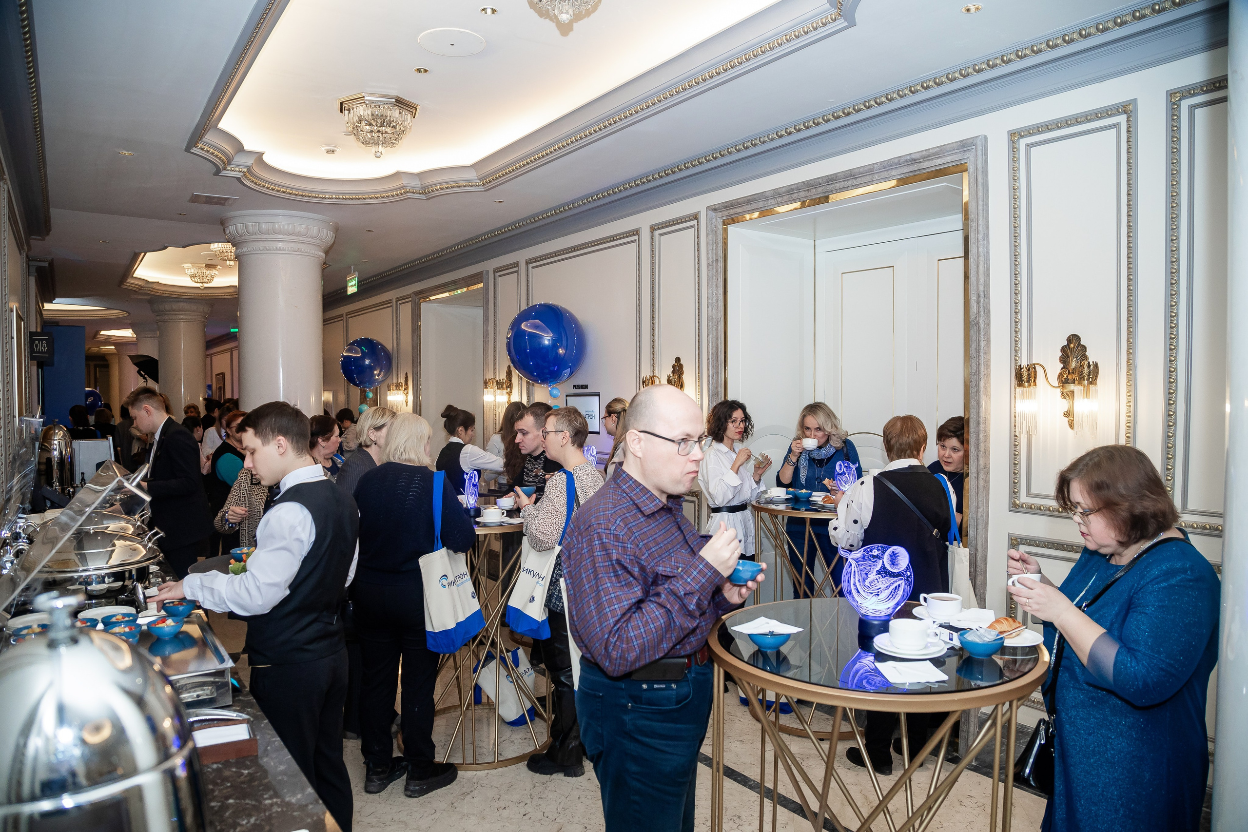 В 2024 году кардиологи собрались на нескольких важных конференциях. Российский национальный конгресс кардиологов прошёл в Санкт-Петербурге. Фотограф в Санкт-Петербурге Чумаков Семен