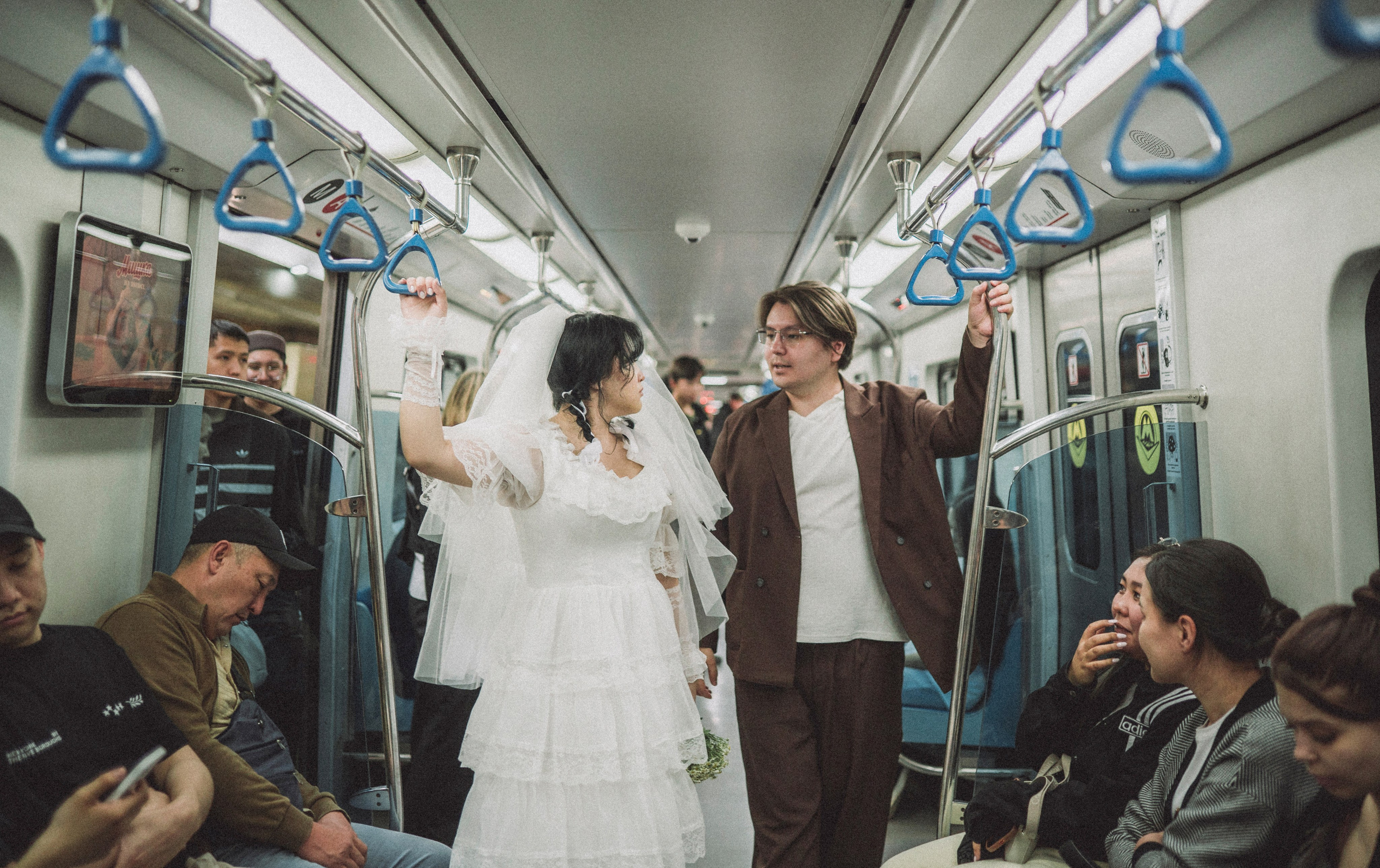 Urban wedding story. Фотограф в Алматы Анастасия Новоселова