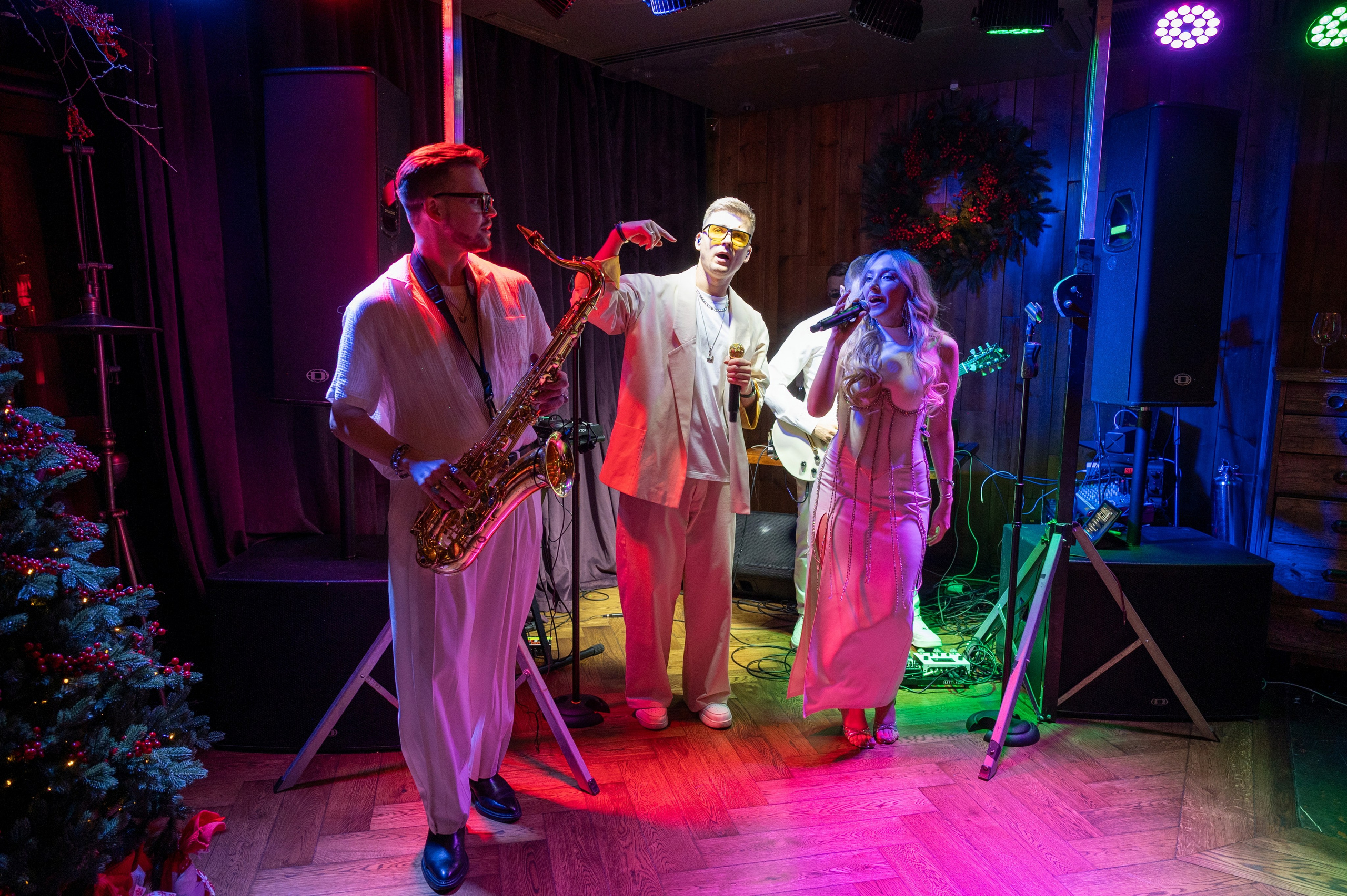 Новый год 2025 в ресторане Red Fox. Репортажный фотограф в Красной Поляне и Сочи Павлюченко Екатерина