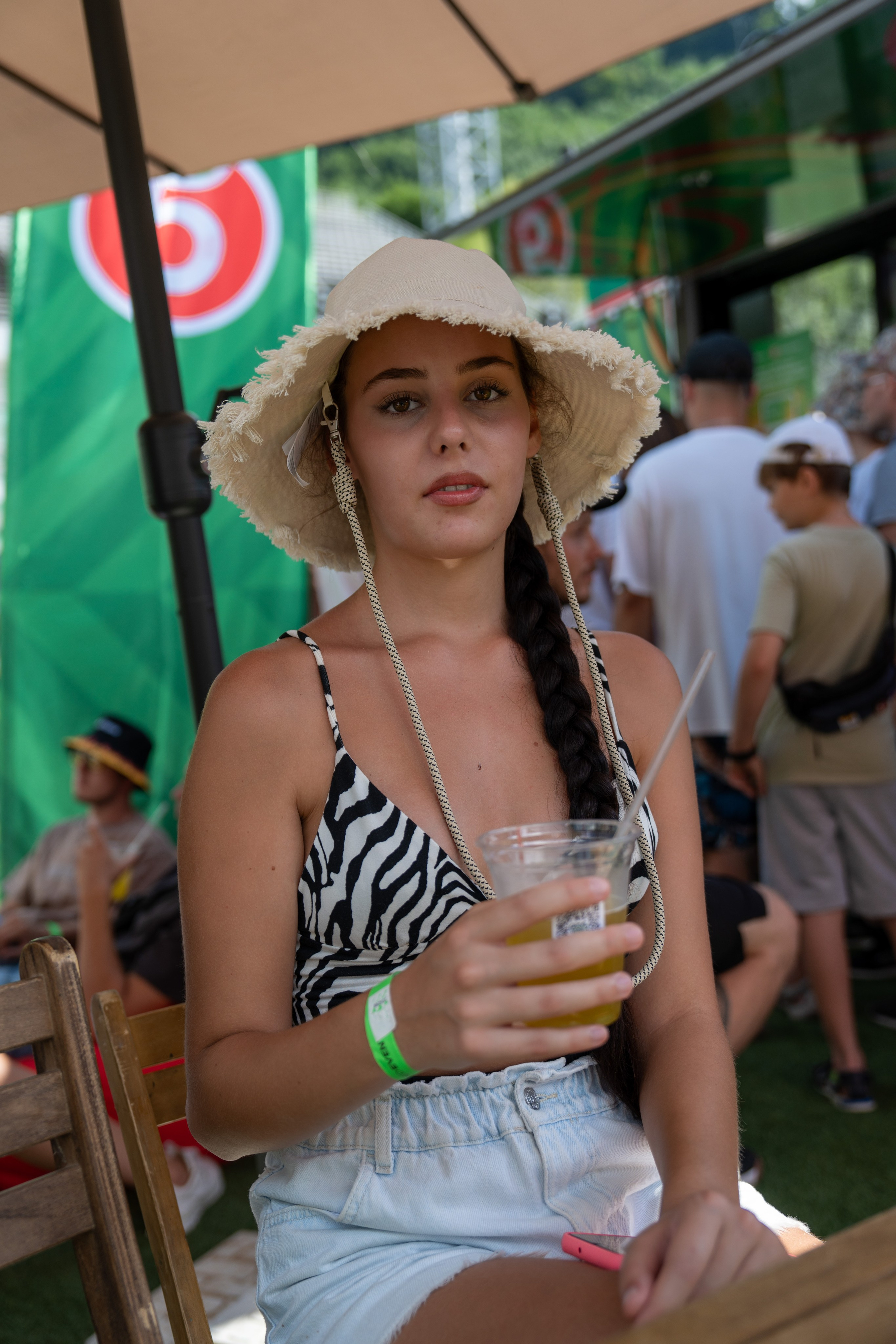 Фотоотчет партнеской интеграции для сети «Пятерочка» на фестивале «Grounded». Репортажный фотограф в Красной Поляне и Сочи Павлюченко Екатерина