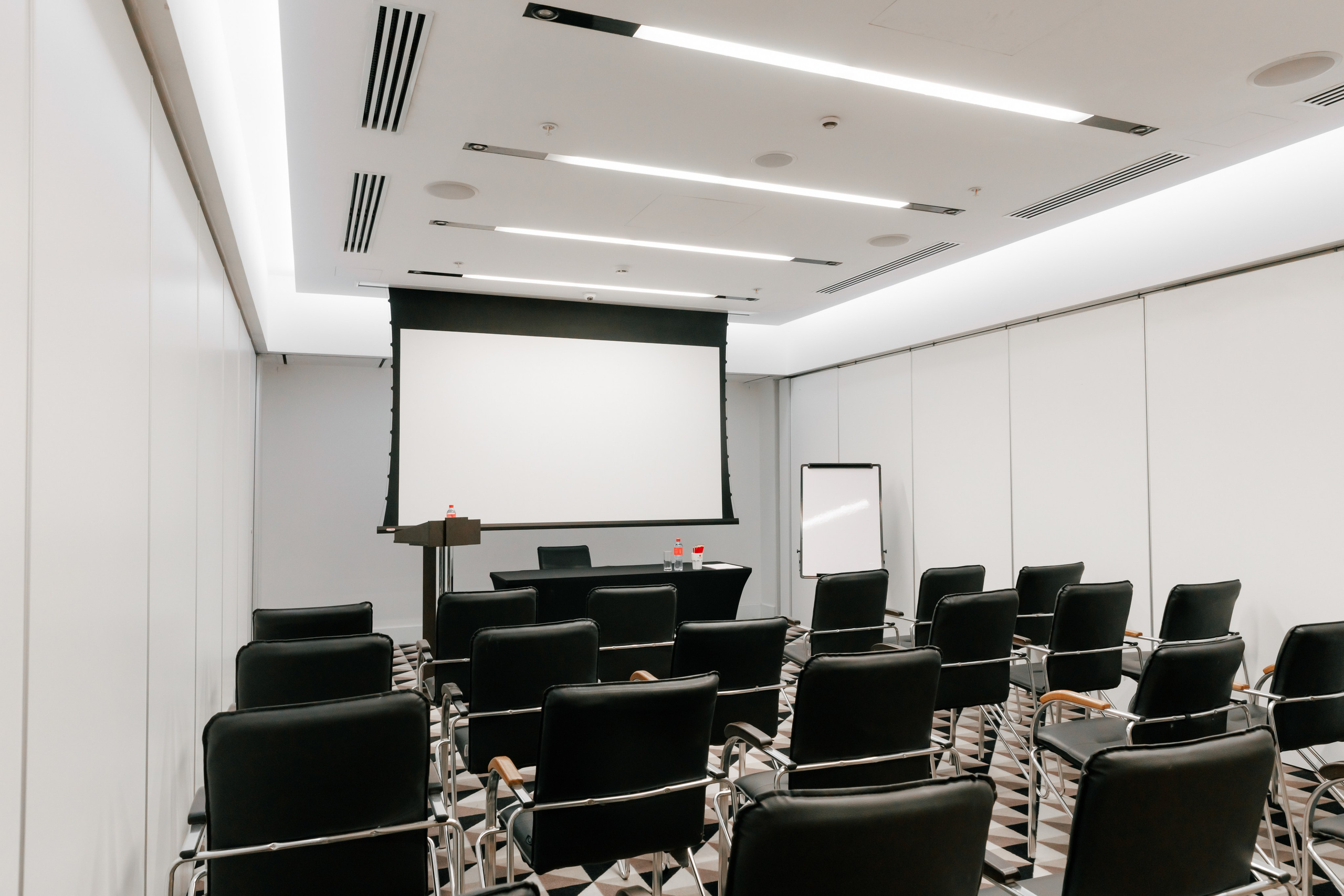 Конференц-залы AZIMUT сити-отель. Репортажный фотограф в Санкт-Петербурге Жолудев Владислав