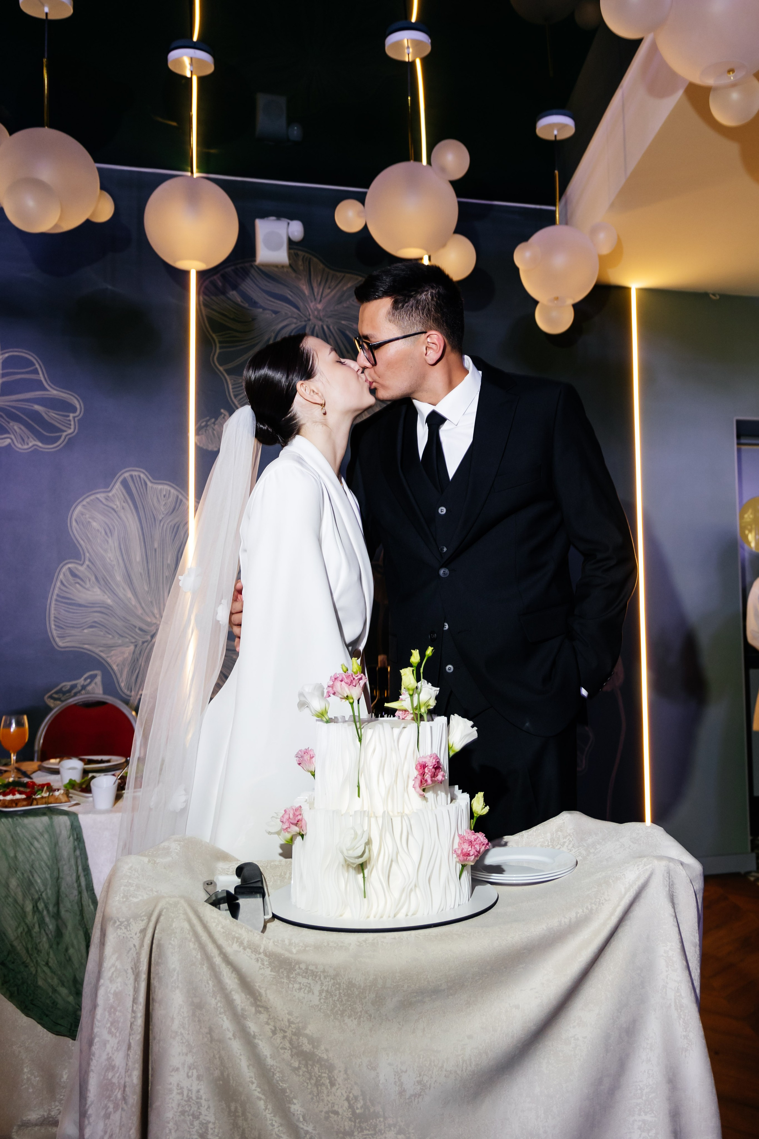 Алена и Руслан. Видеограф и Фотограф в Челябинске Ксения и Владимир Рюмины