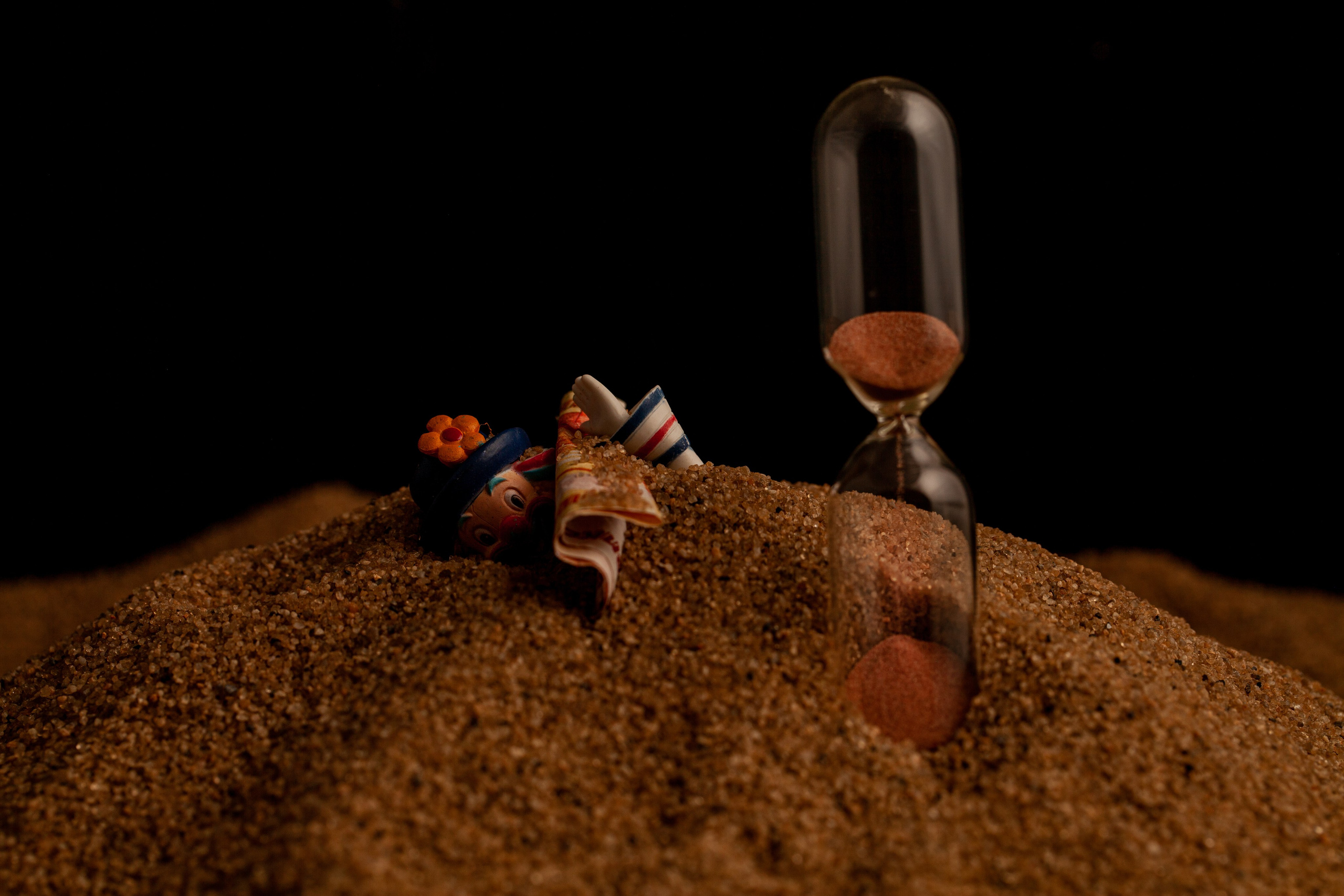 Фотопроект «Время и деньги». Медиапродюсер, фотограф в Минеральных Водах —Виктор Холодов