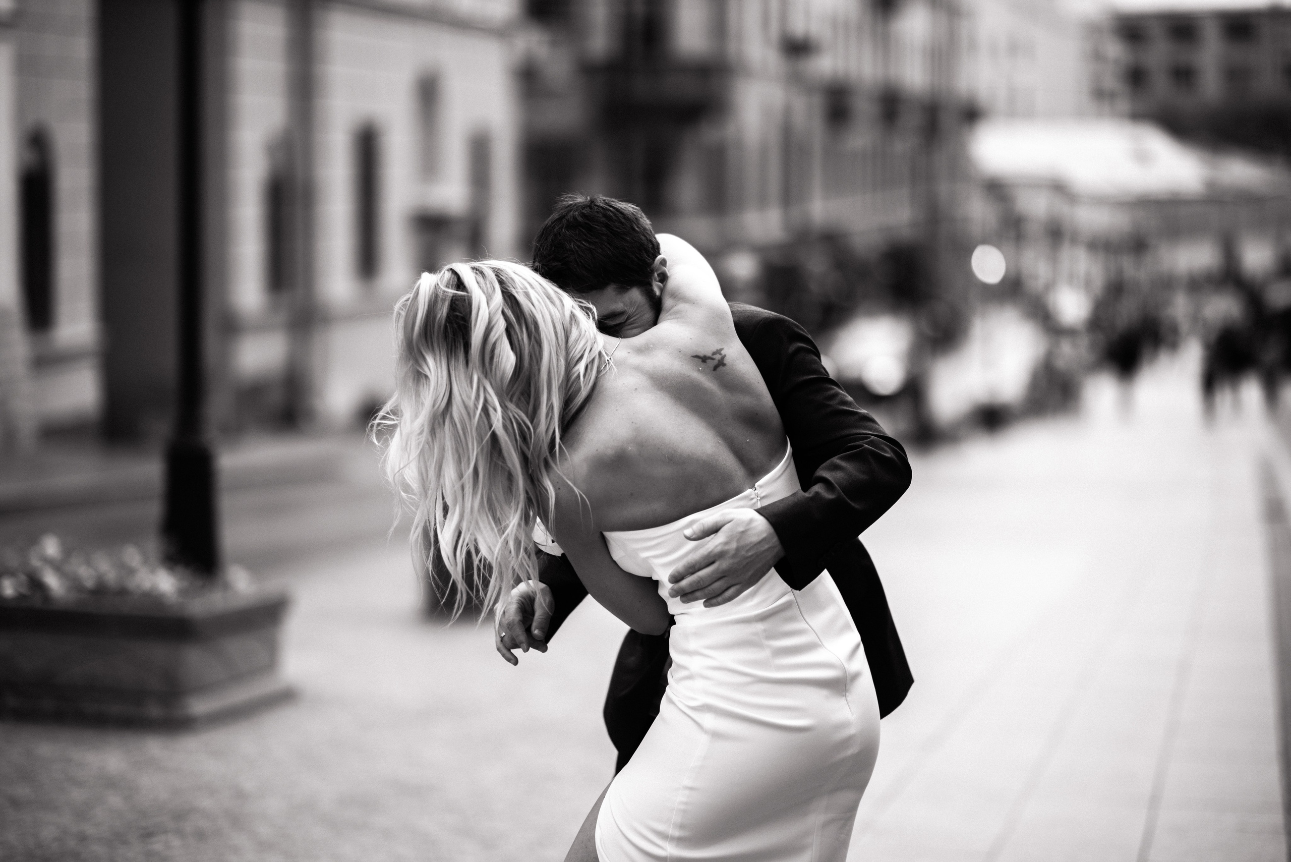 Wedding in the Streets. Wedding and Destination photographer Rustam Kalimullin