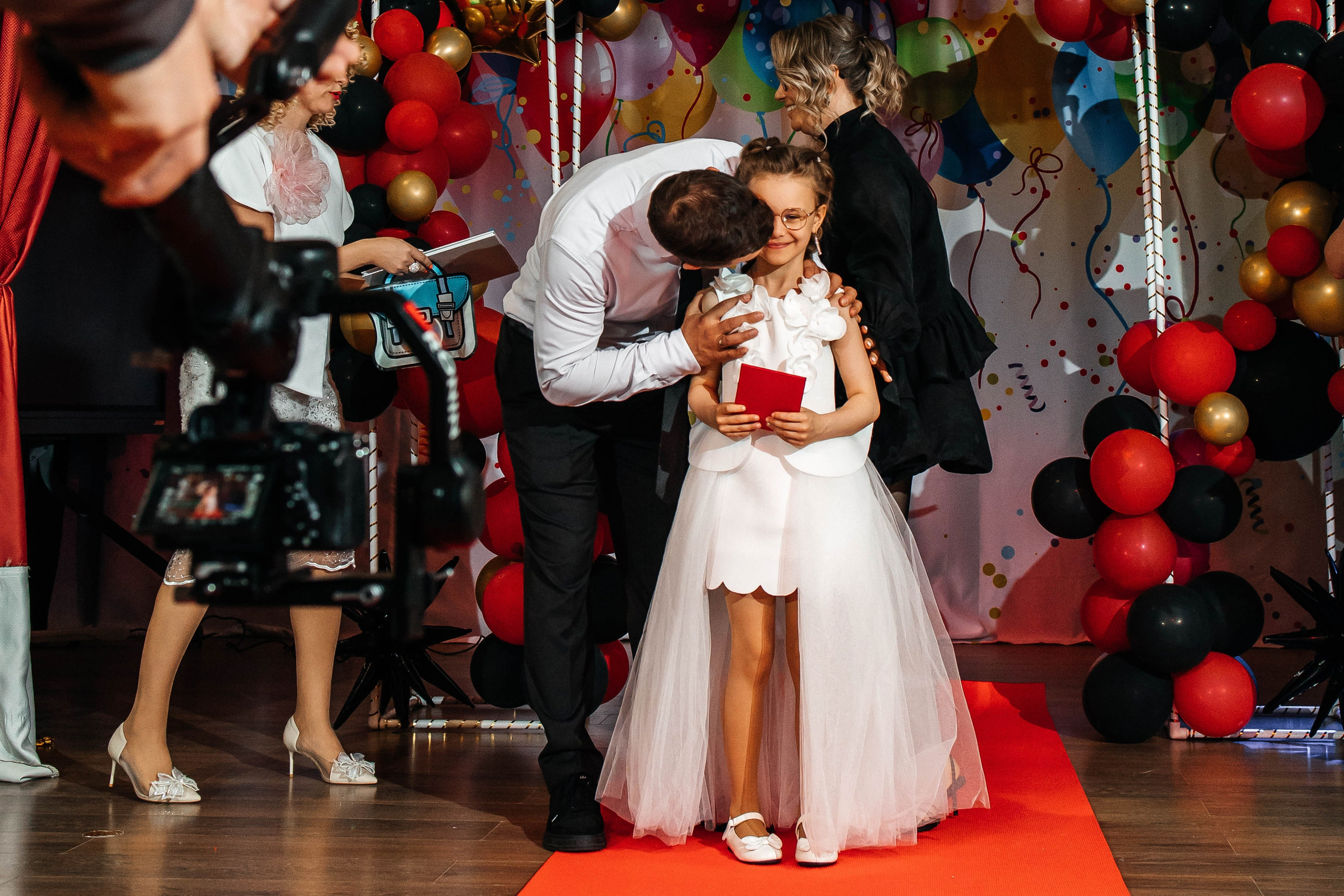 Выпускной в ЛИМПИК. Фотограф в Санкт-Петербурге Виктория Безверхая