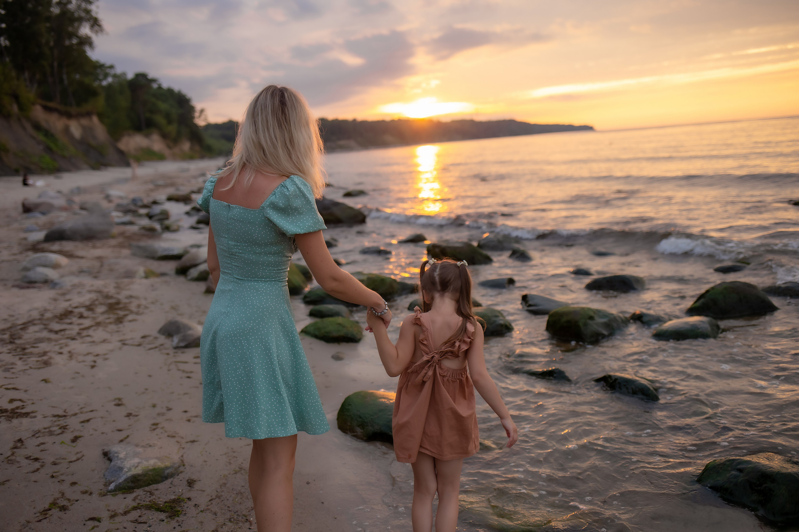 Есеня, Леня и Аня. Закат в Куликово. Фотограф в Калининграде Решетникова Алина