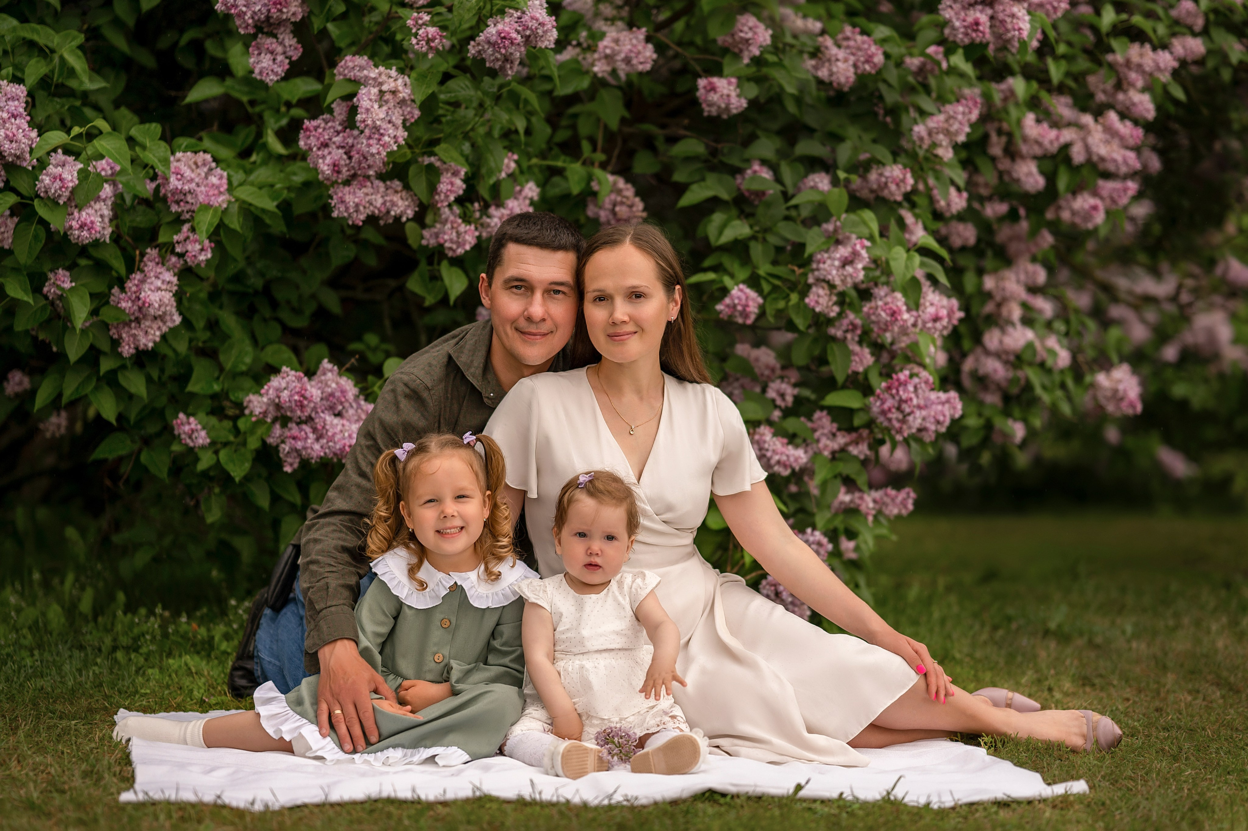 Сиреневый Сад. Детский и семейный фотограф г. Москва Оксана Катаджи