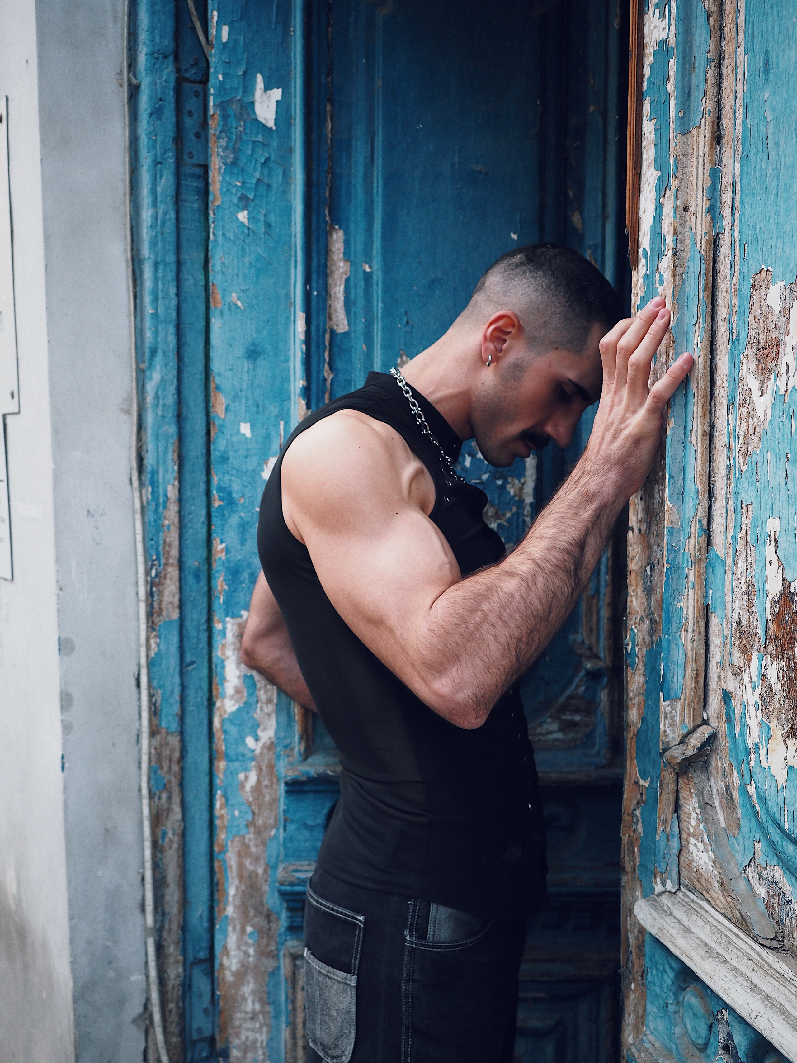 Fashion photoshoot in Old Tbilisi, Georgia by fashion photographer Sergio Maiis.