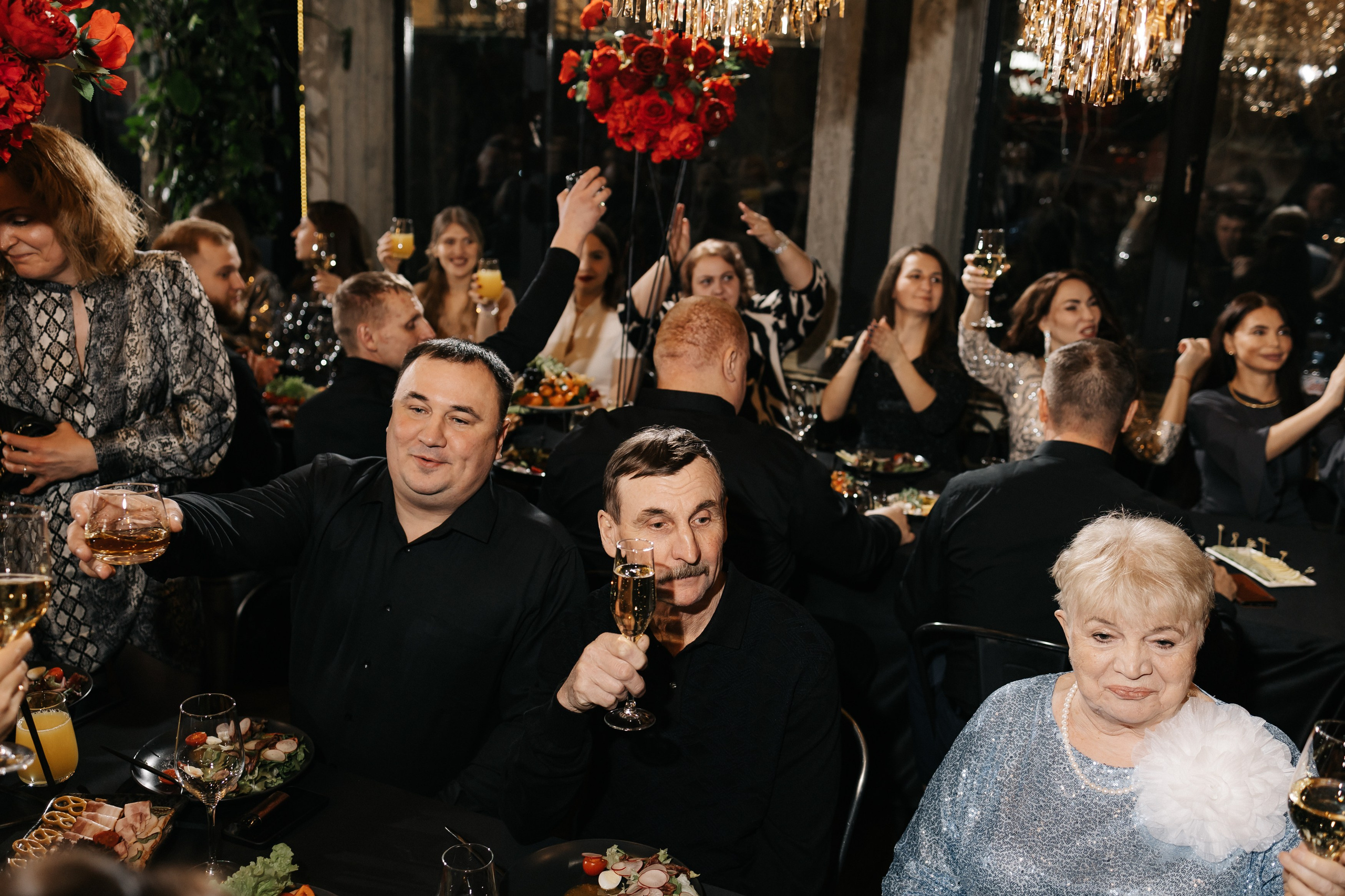 Королева января. Фотограф свадебный, репортажный, индивидуальный, фото для маркетплейсов, брендов, автосалонов