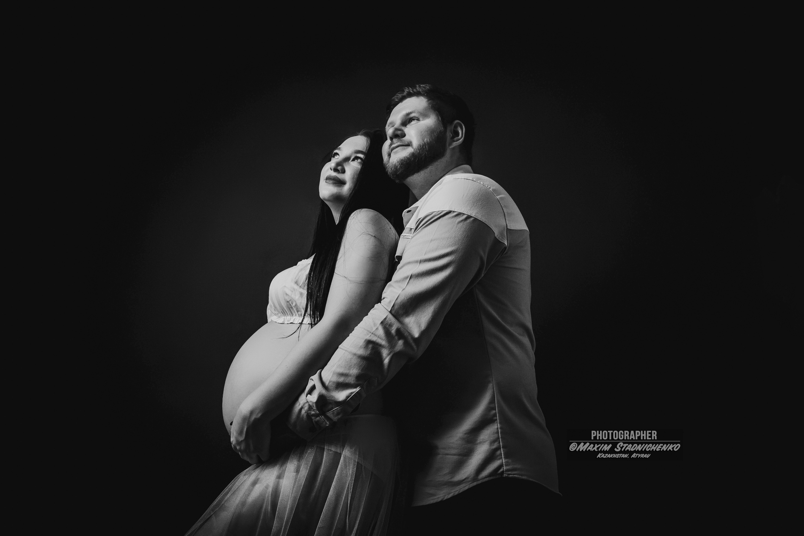 Фотосессия беременности. Фотограф в Атырау Максим Стадниченко