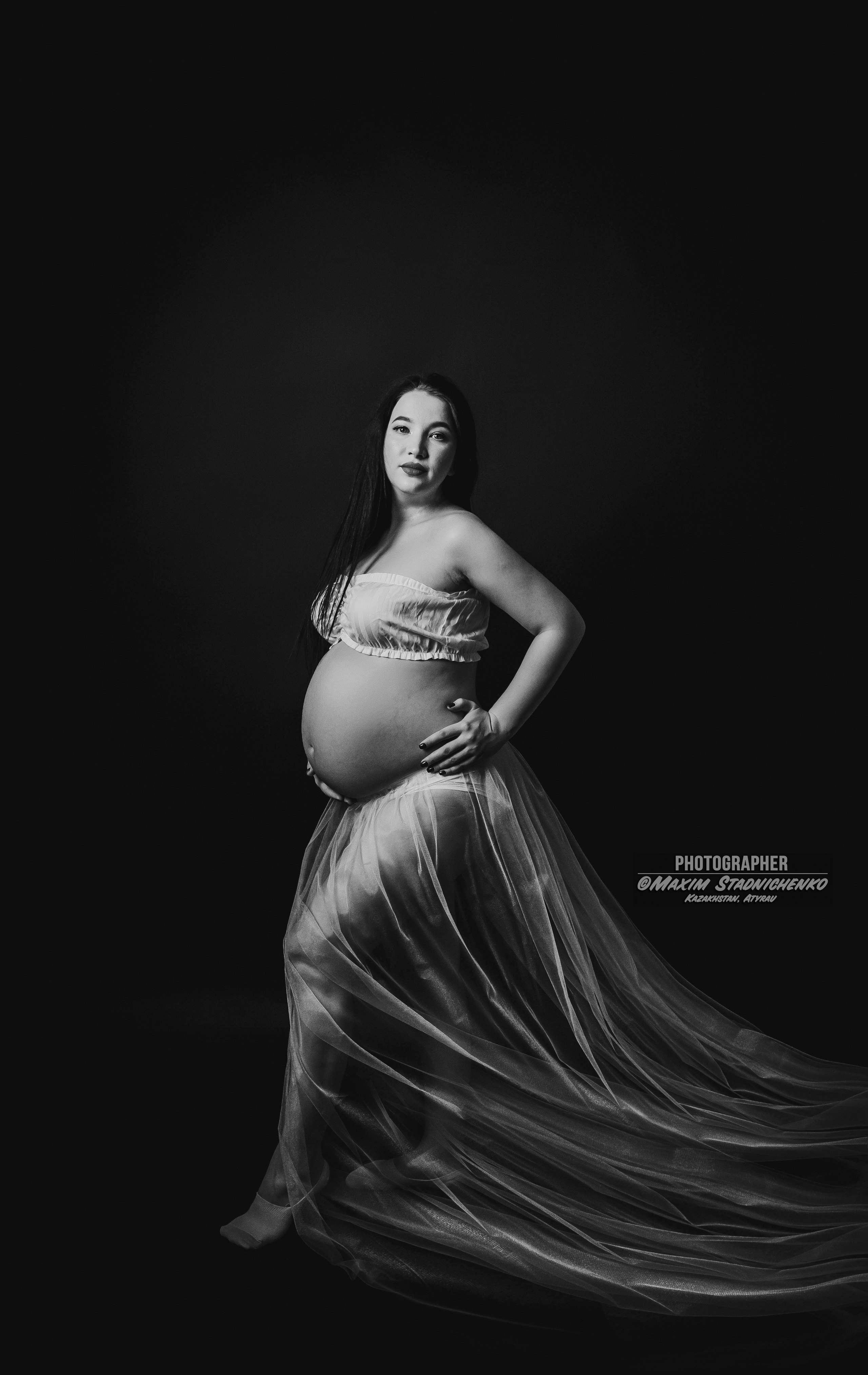 Фотосессия беременности. Фотограф в Атырау Максим Стадниченко