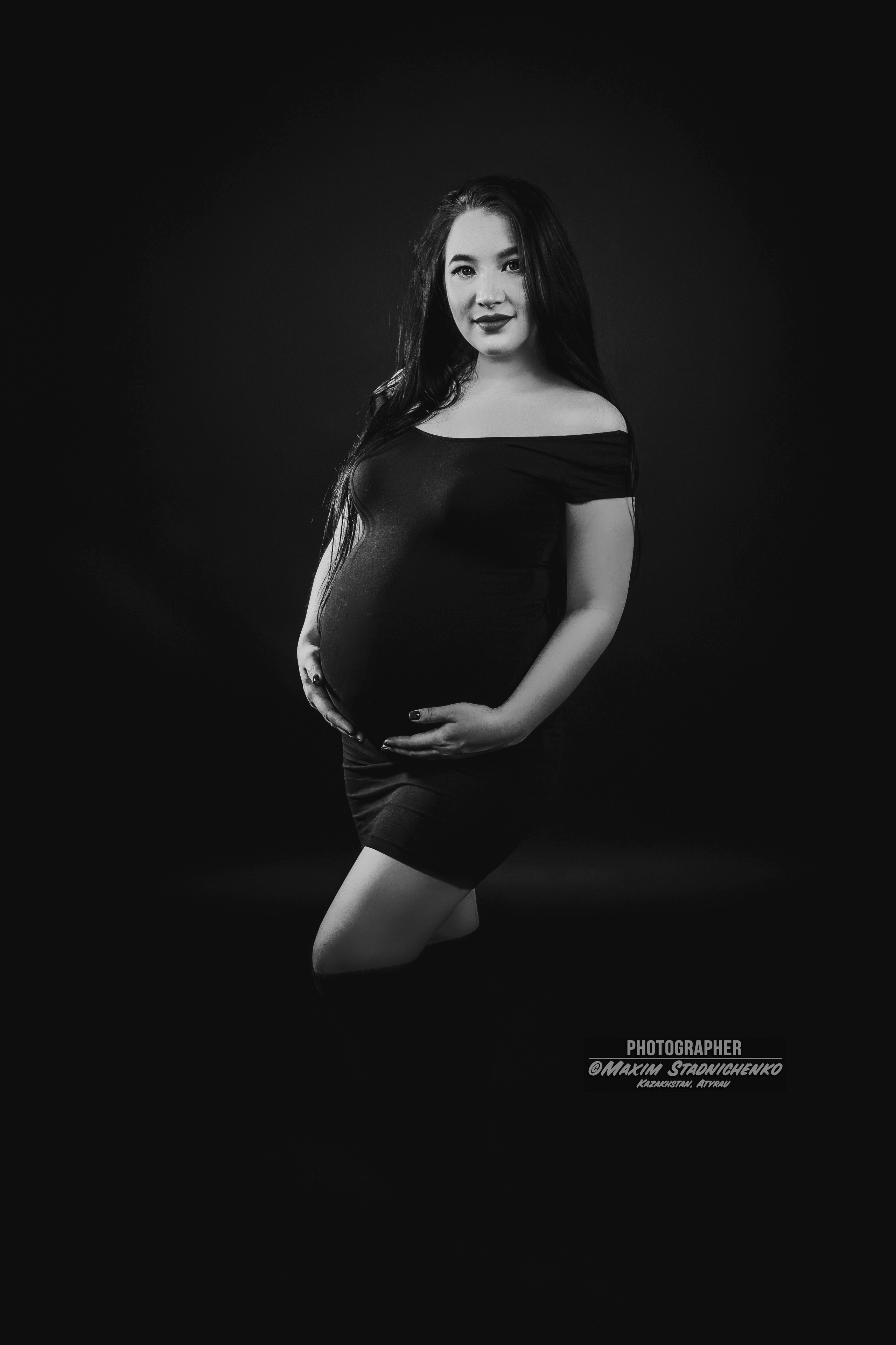 Фотосессия беременности. Фотограф в Атырау Максим Стадниченко