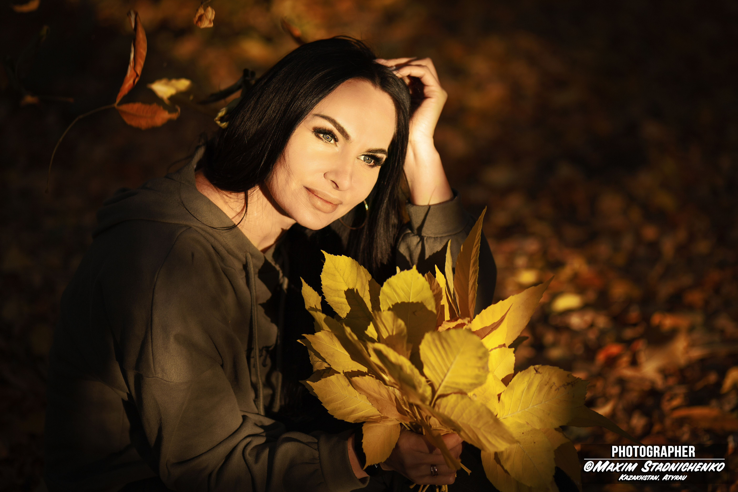 Фотосессия золотая осень. Фотограф в Атырау Максим Стадниченко