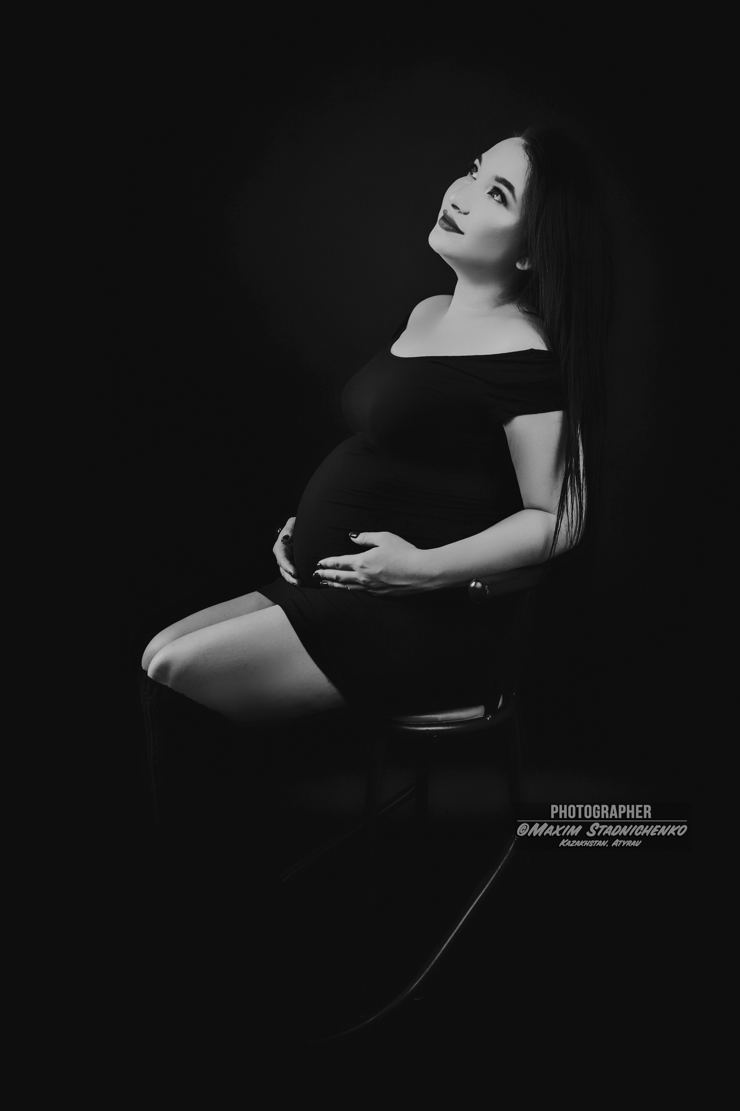 Фотосессия беременности. Фотограф в Атырау Максим Стадниченко