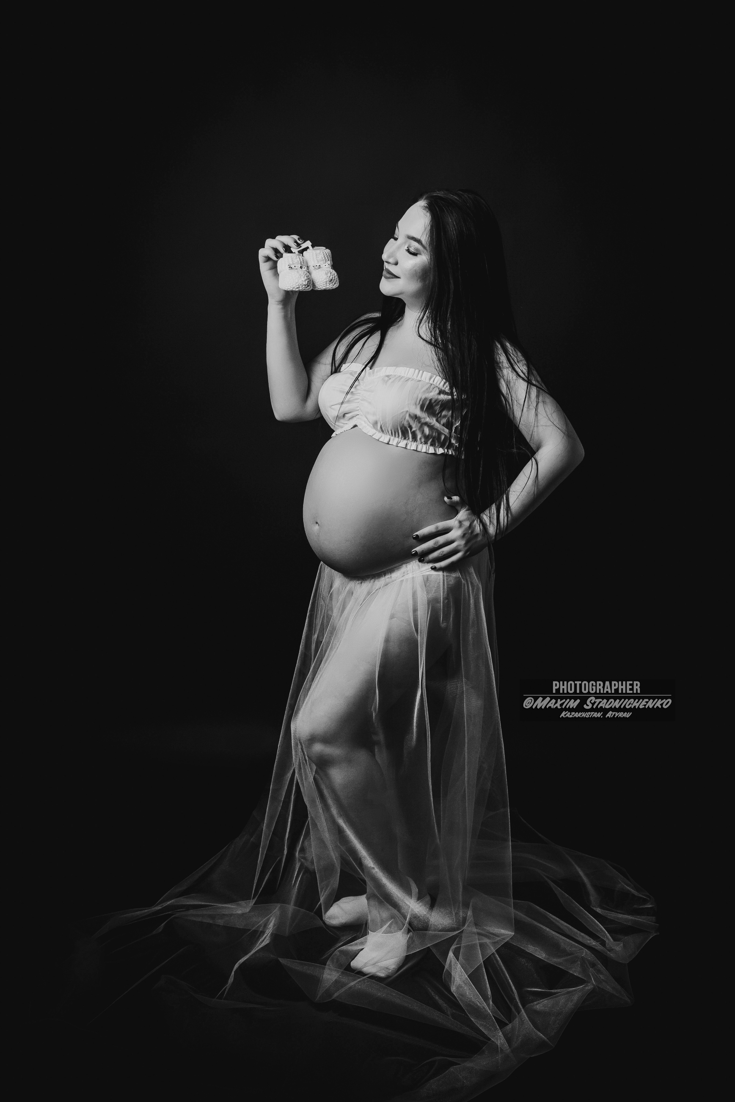 Фотосессия беременности. Фотограф в Атырау Максим Стадниченко