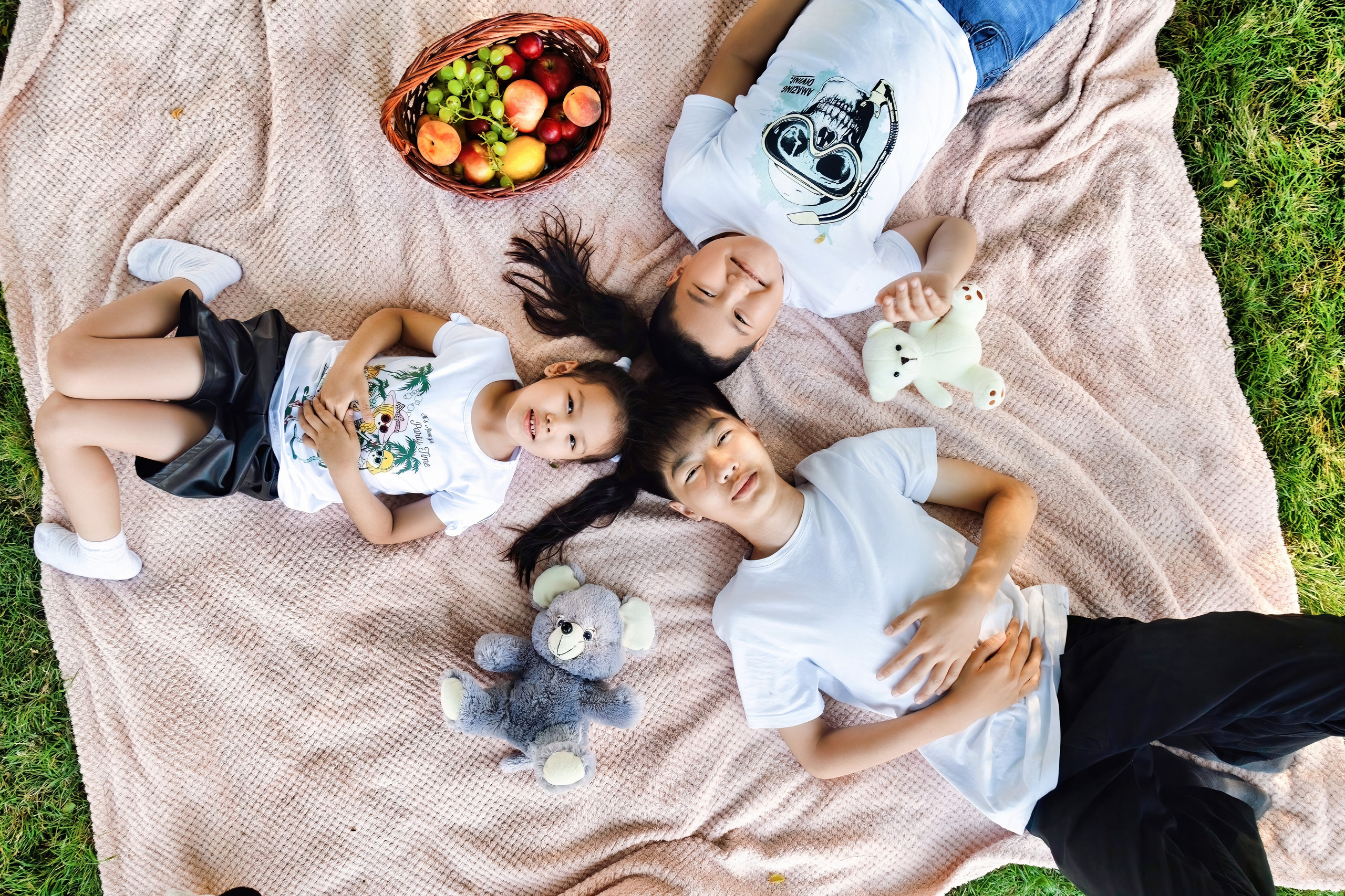 Семейная фотосессия. Фотограф в Атырау Максим Стадниченко