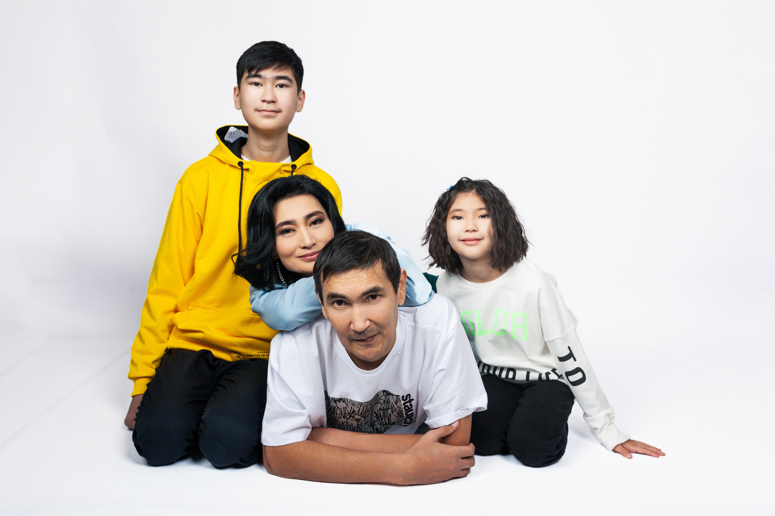 Семейная фотосессия. Фотограф в Атырау Максим Стадниченко