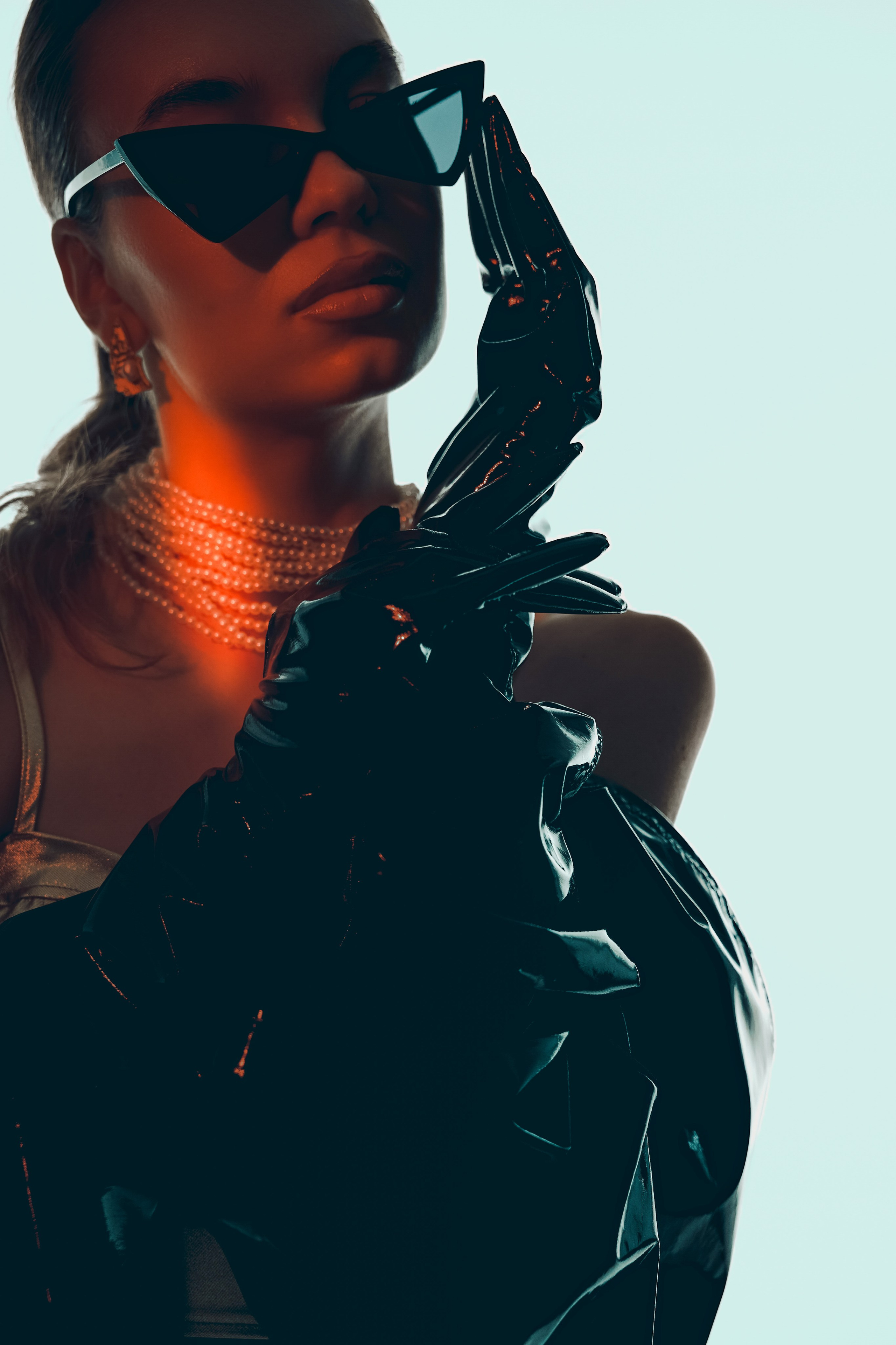 Съёмка с жестким светом. Портретный фотограф в Санкт-Петербурге Дария Сыч